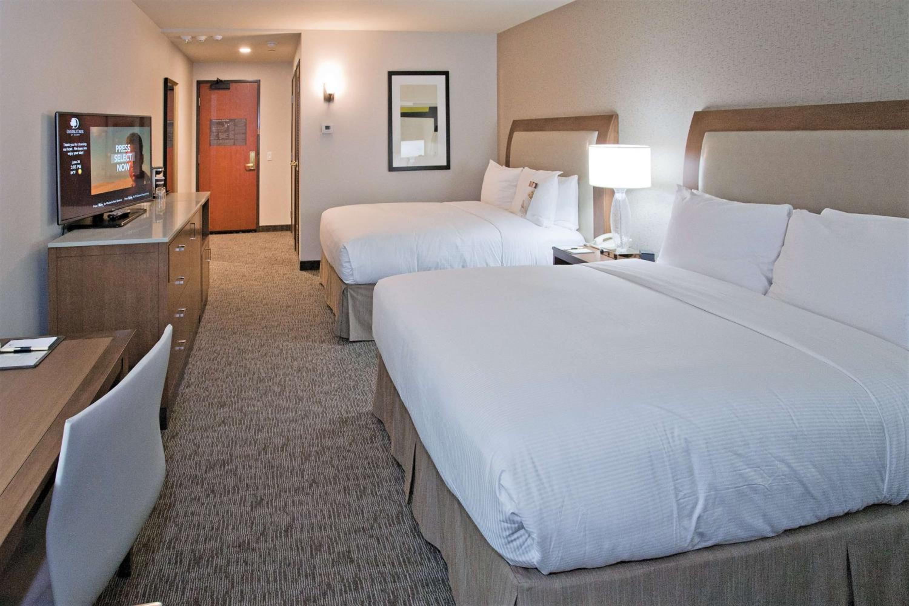 Rosemead Vacations - DoubleTree by Hilton Rosemead - Property Image 5