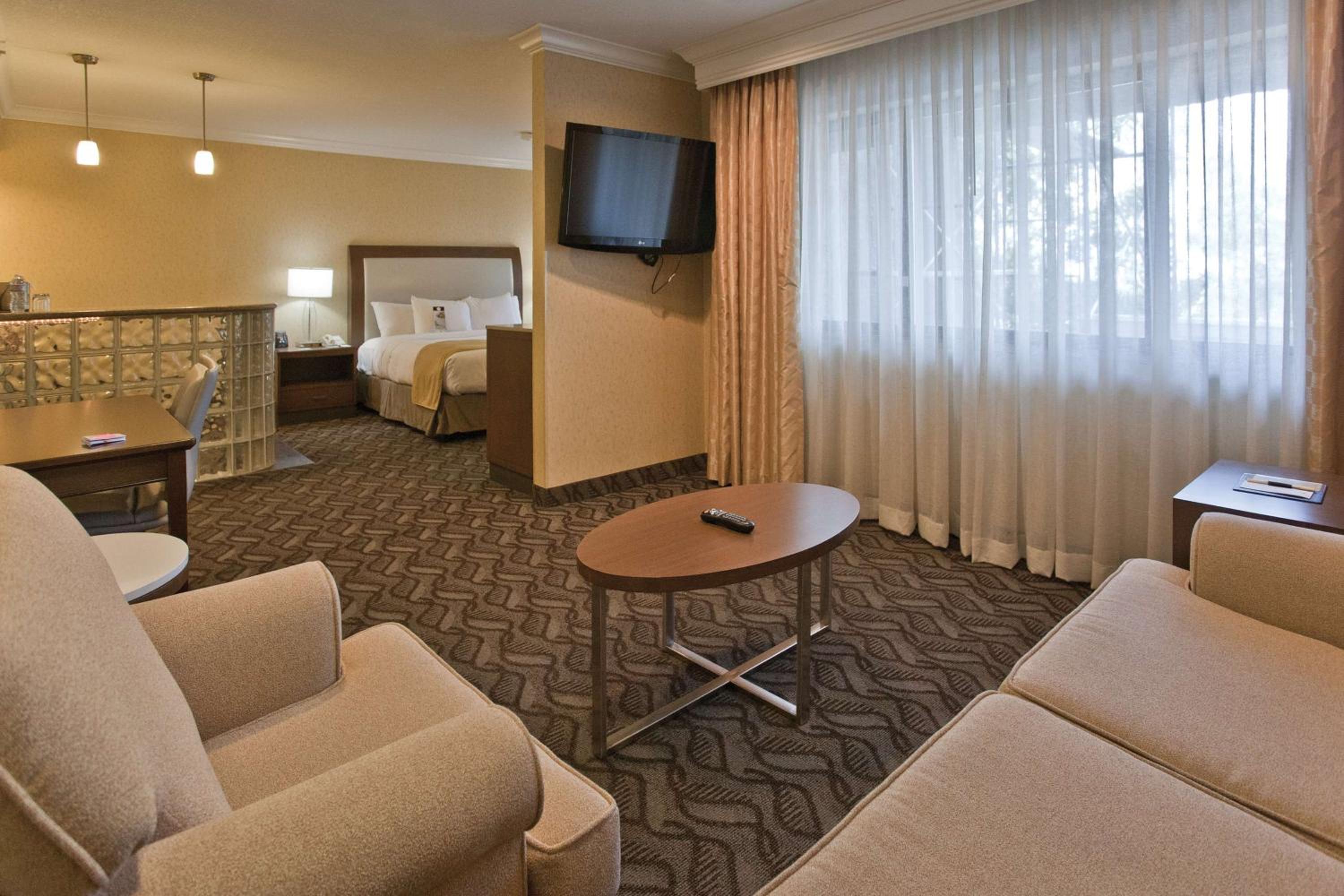 Rosemead Vacations - DoubleTree by Hilton Rosemead - Property Image 19