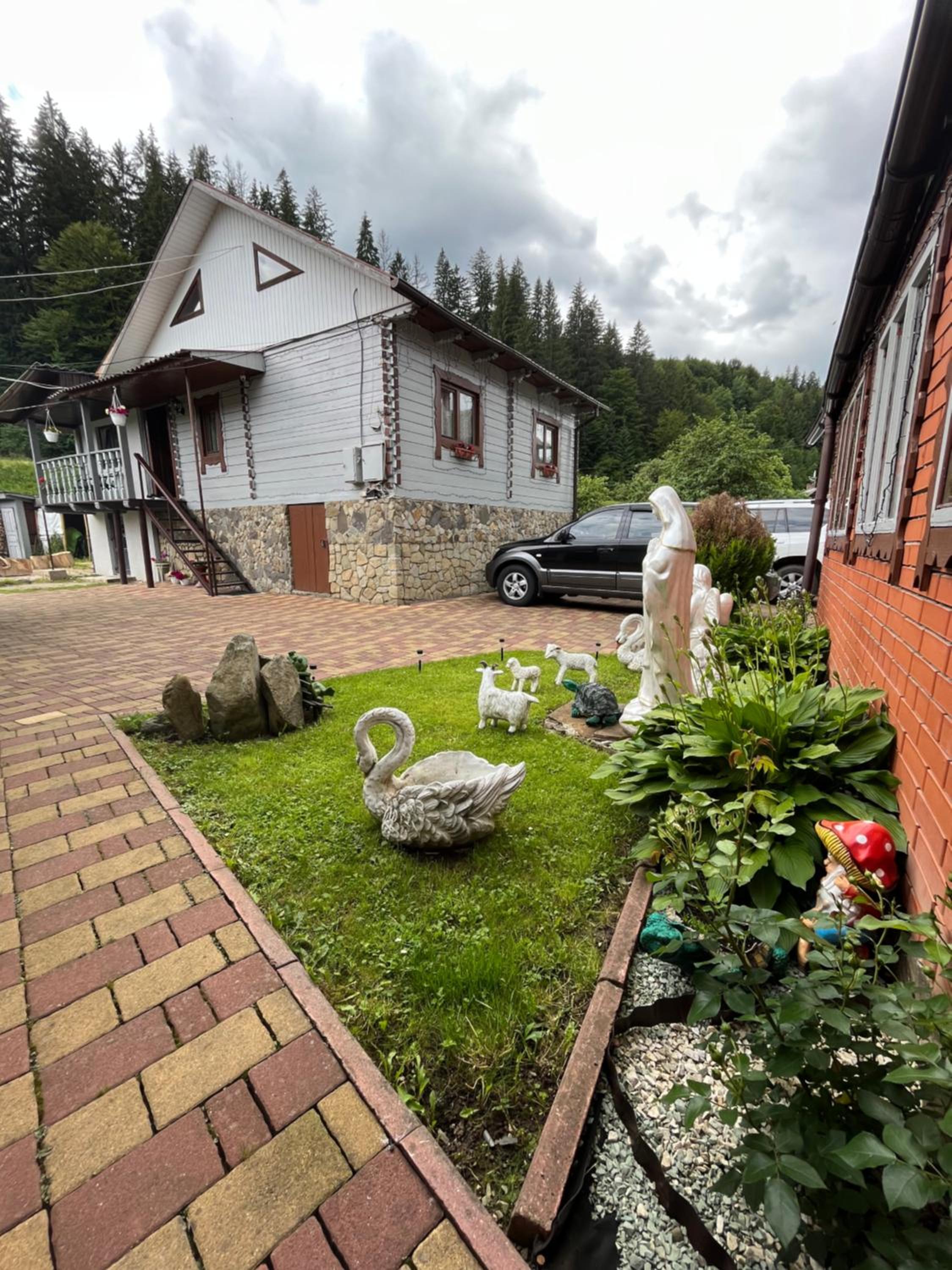 Photo 33