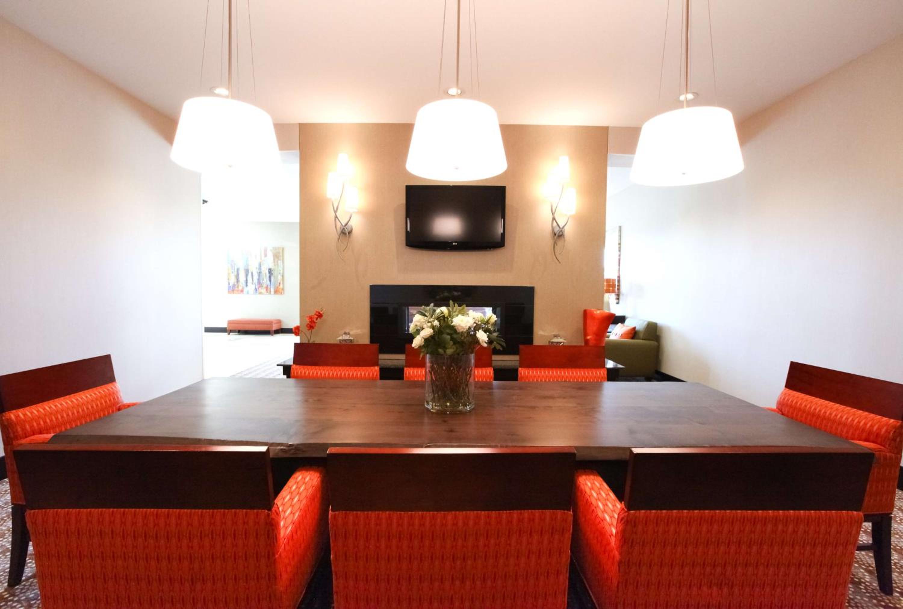 Hilton Garden Inn Olathe - Property Image 31