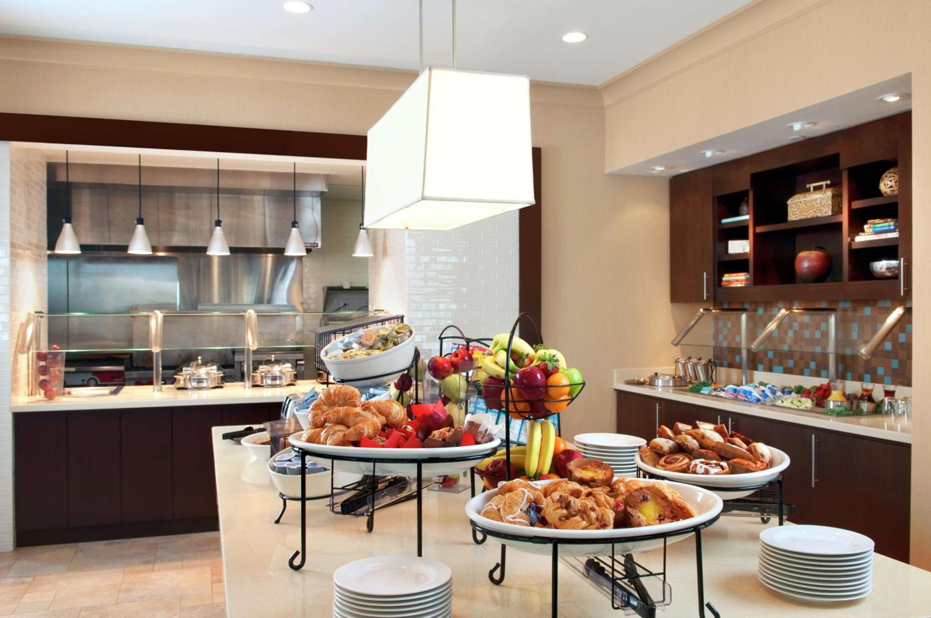 Hilton Garden Inn Olathe - Property Image 18