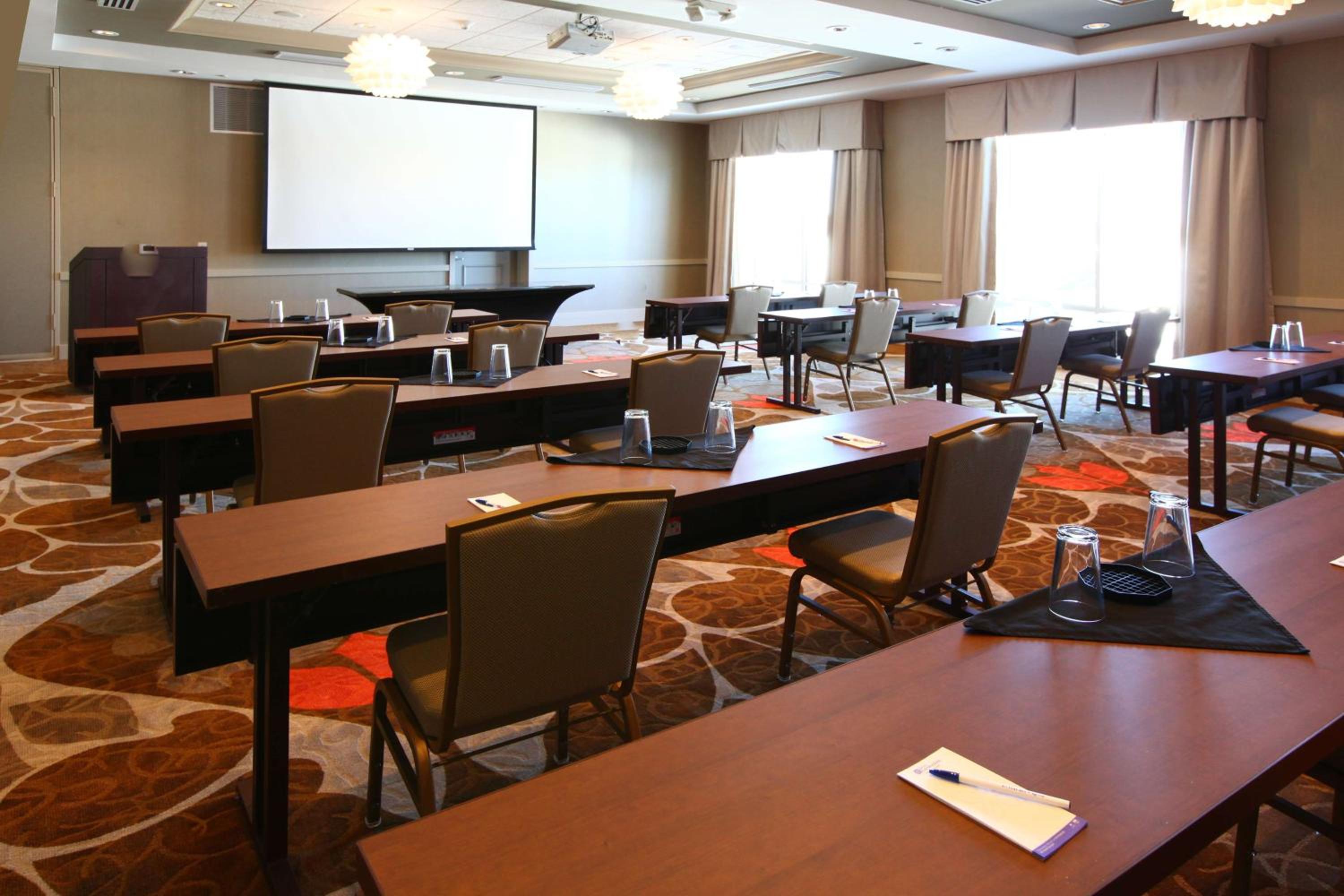 Hilton Garden Inn Olathe - Property Image 7
