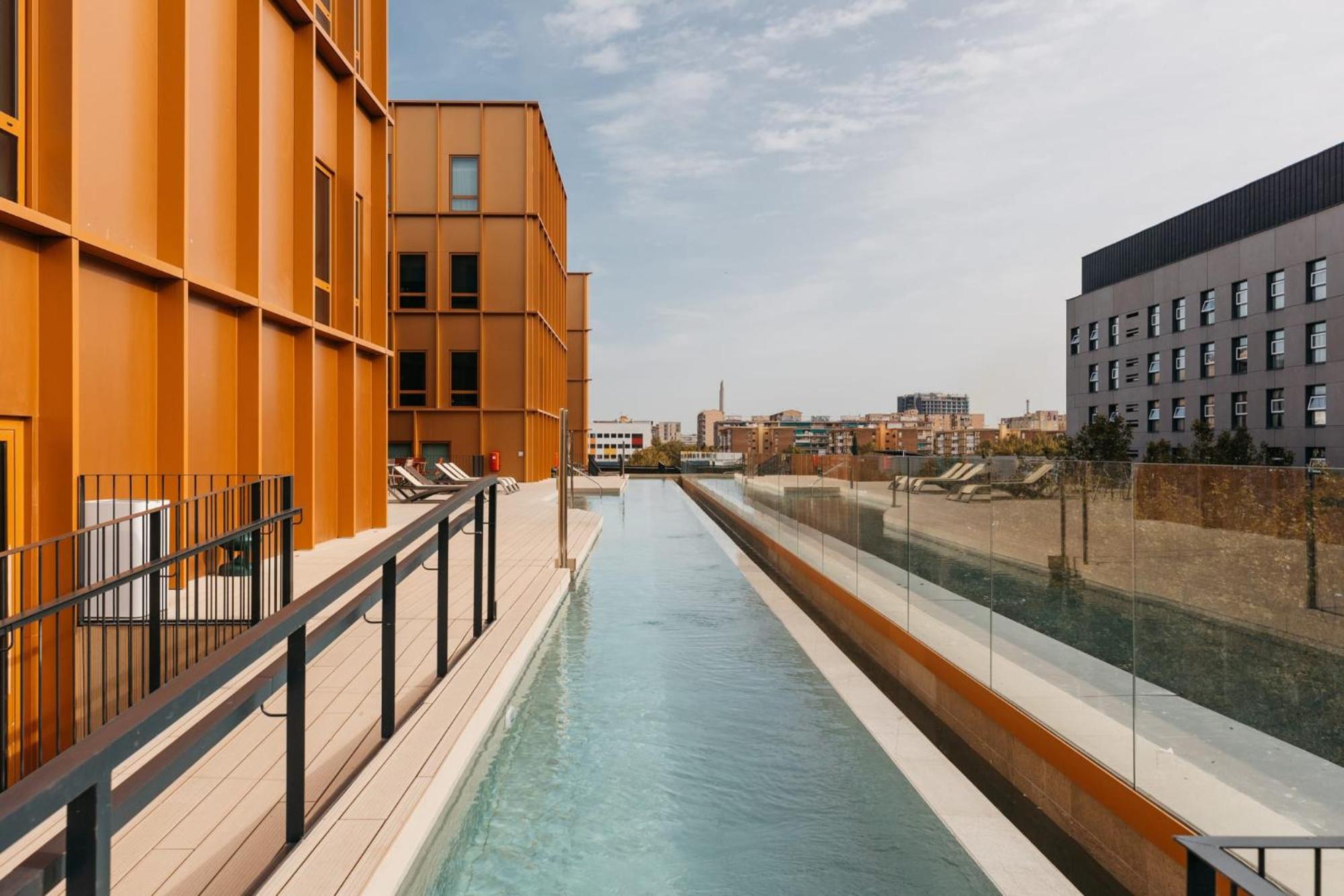 For Students Studying in Barcelona Only - Stunning Spacious Studios and Private Rooms at Pallars Student Accommodation