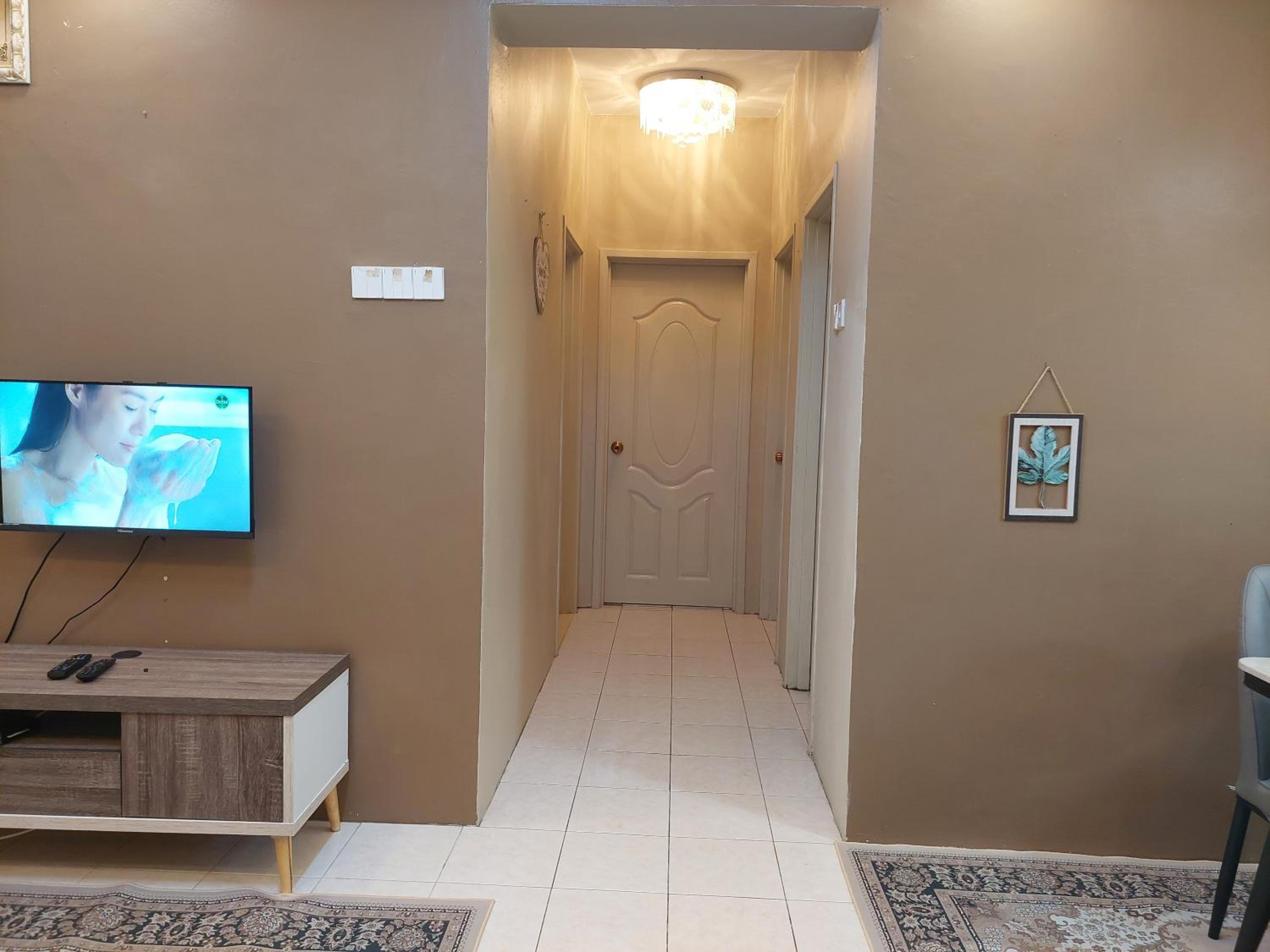 Amir Homestay Bangi @ Seri Putra photo 6
