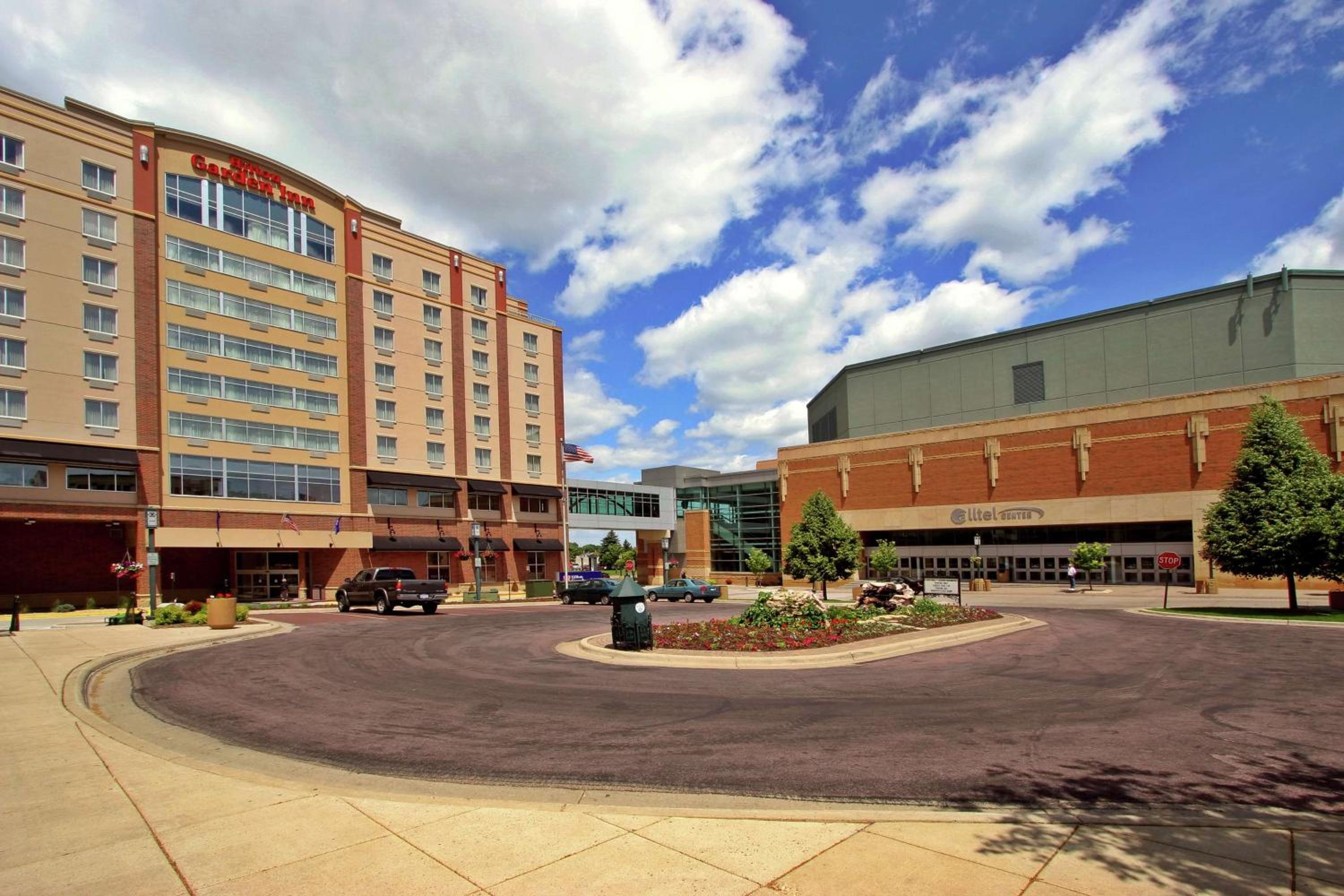 Mankato Vacations - Hilton Garden Inn Mankato Downtown - Property Image 4