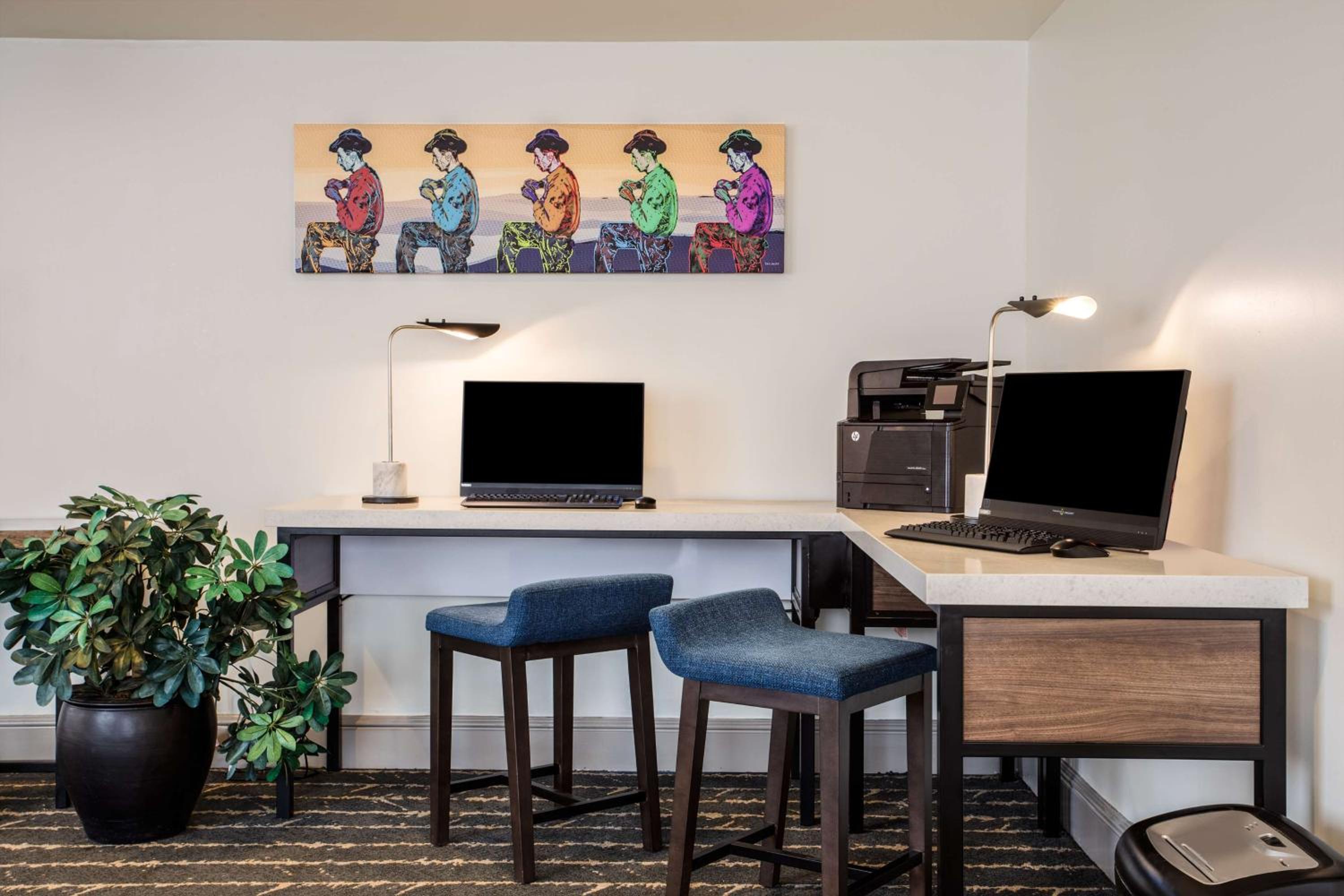 Smyrna Vacations - Hilton Garden Inn Nashville Smyrna - Property Image 20