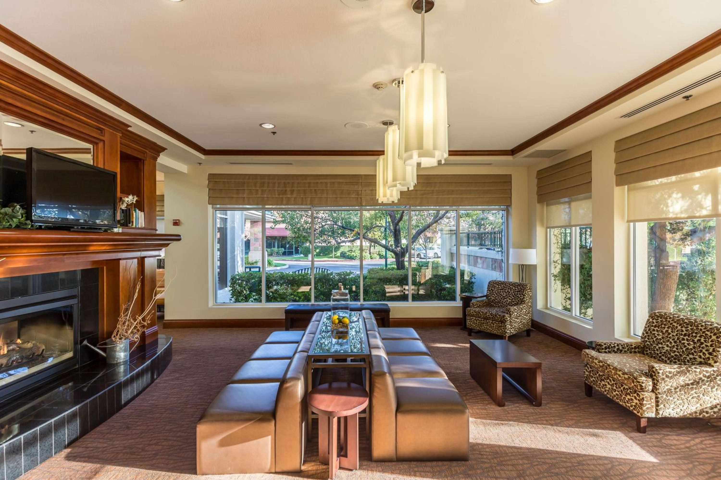 Fairfield Vacations - Hilton Garden Inn Fairfield - Property Image 28