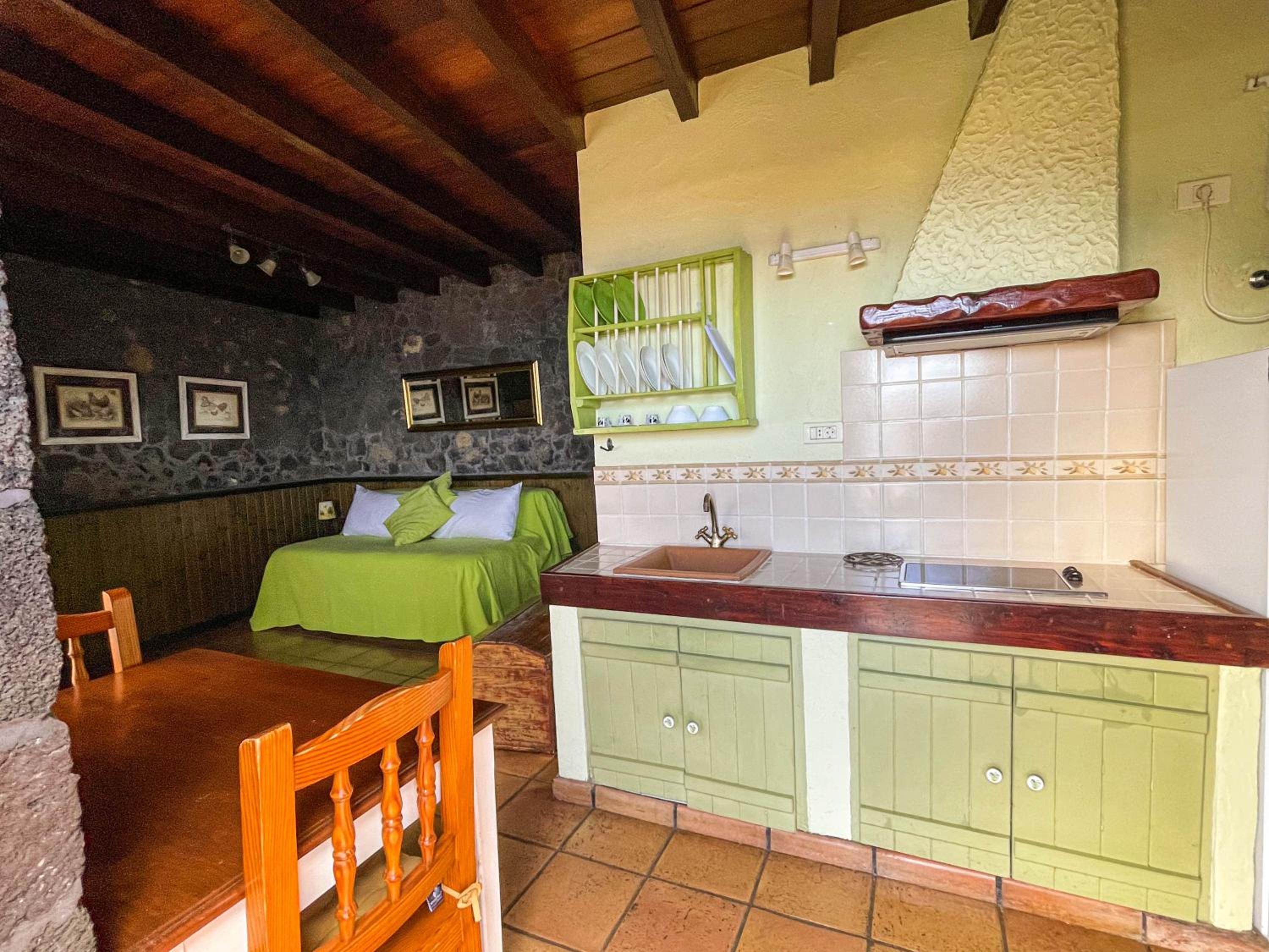 Estudio Rural de Piedra view 5