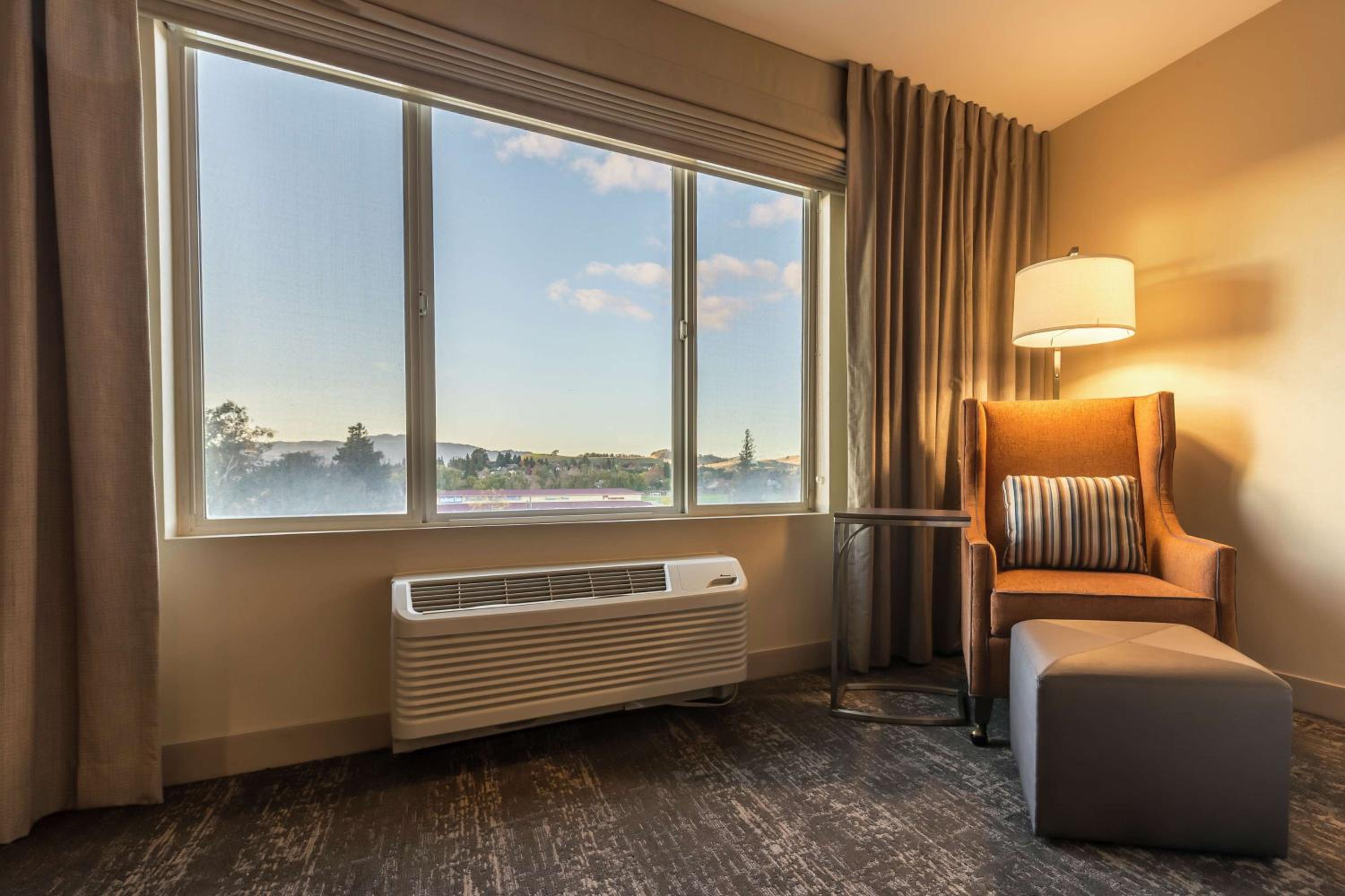 Fairfield Vacations - Hilton Garden Inn Fairfield - Property Image 2