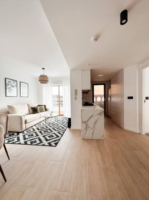 Precioso apartamento con piscina y vistas