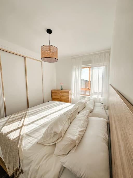 Precioso apartamento con piscina y vistas