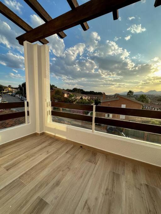 Precioso apartamento con piscina y vistas