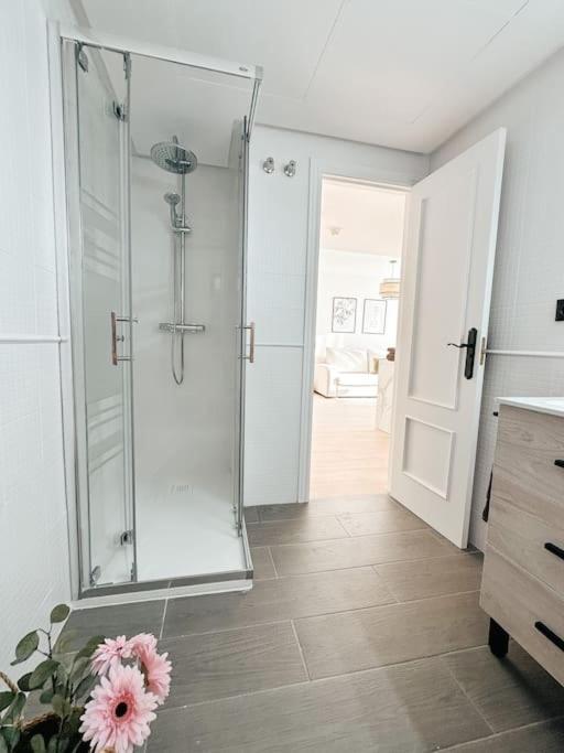 Precioso apartamento con piscina y vistas