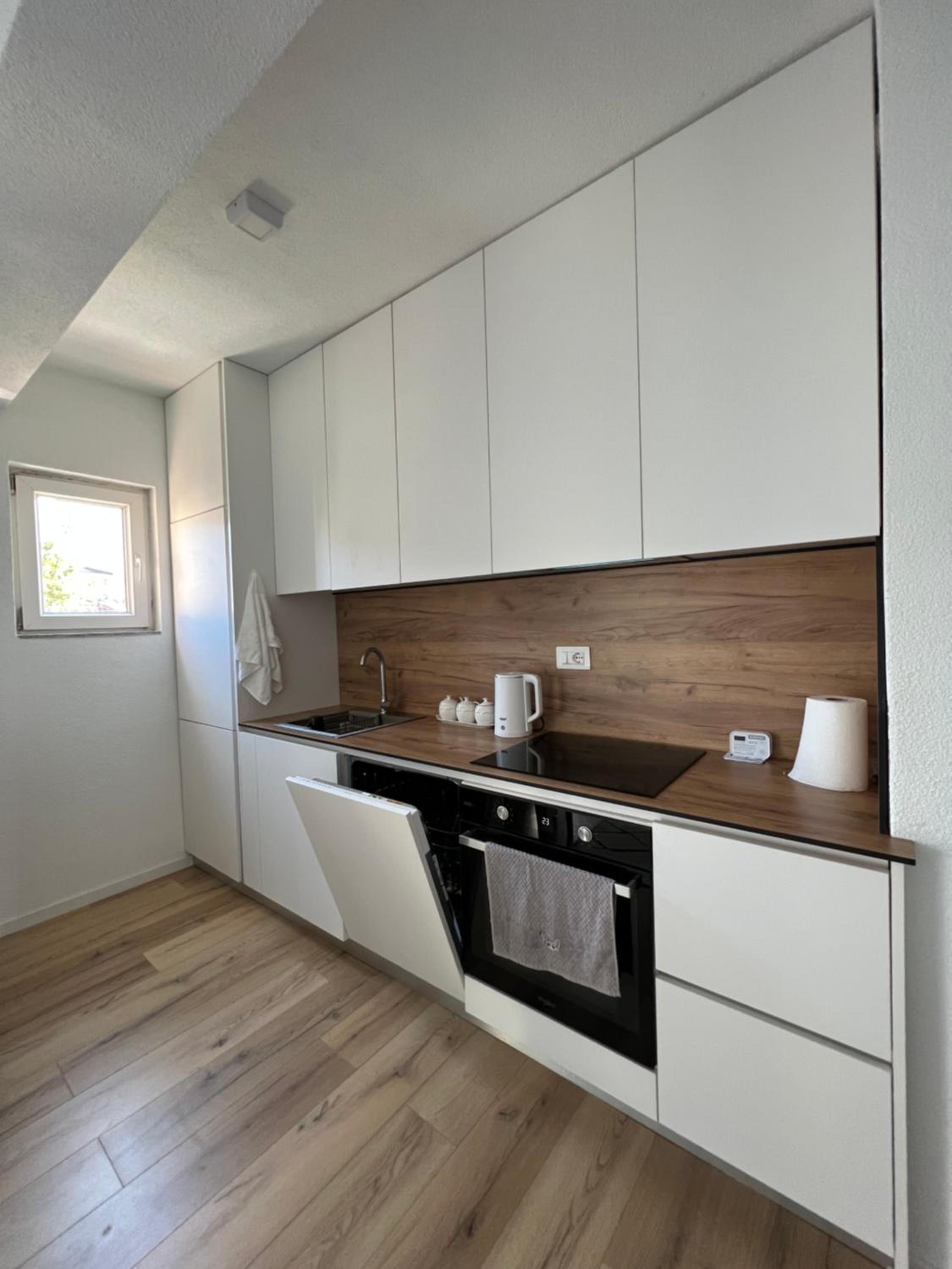Icon Apartment, photo 9