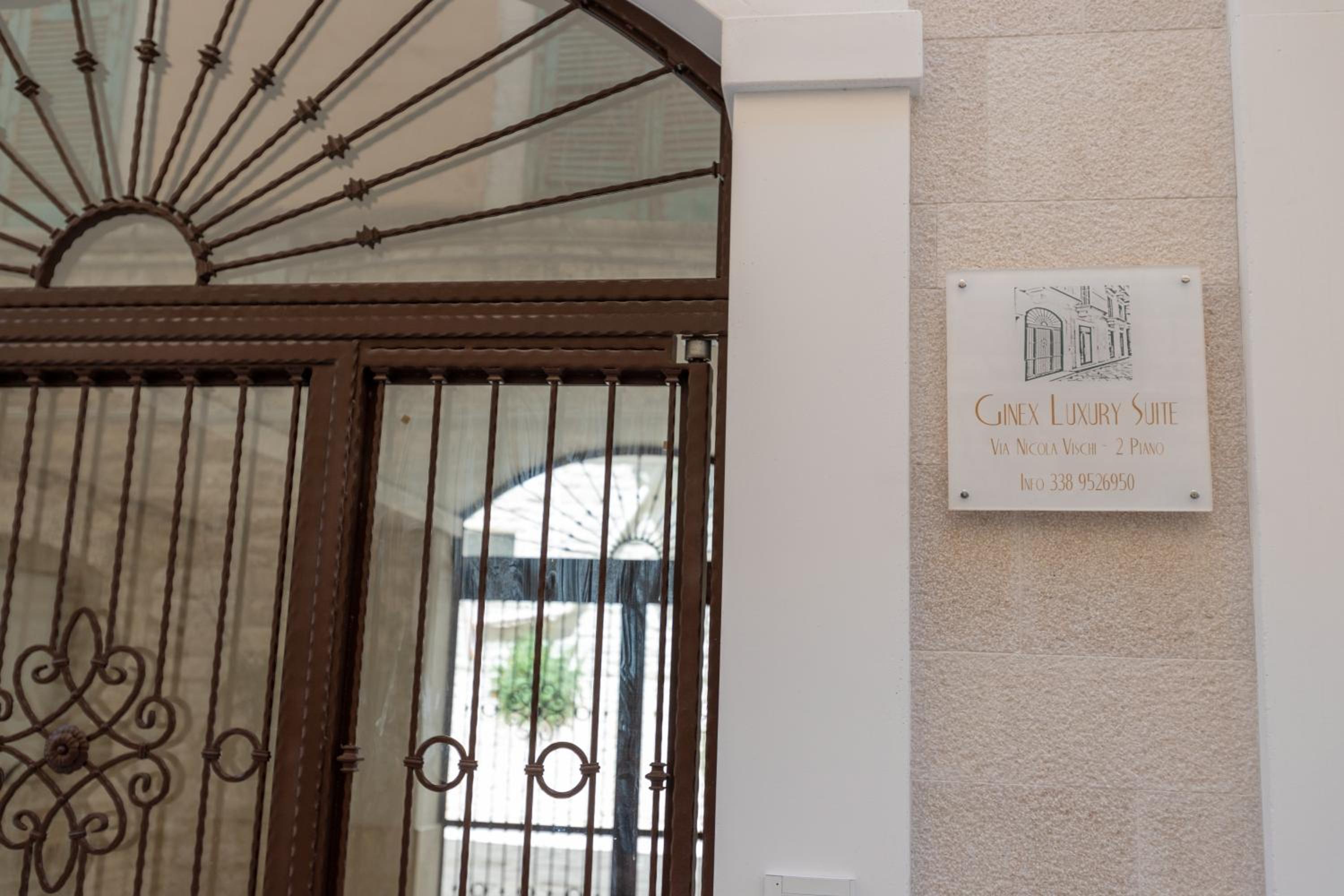 Ginex Luxury Suite view 4
