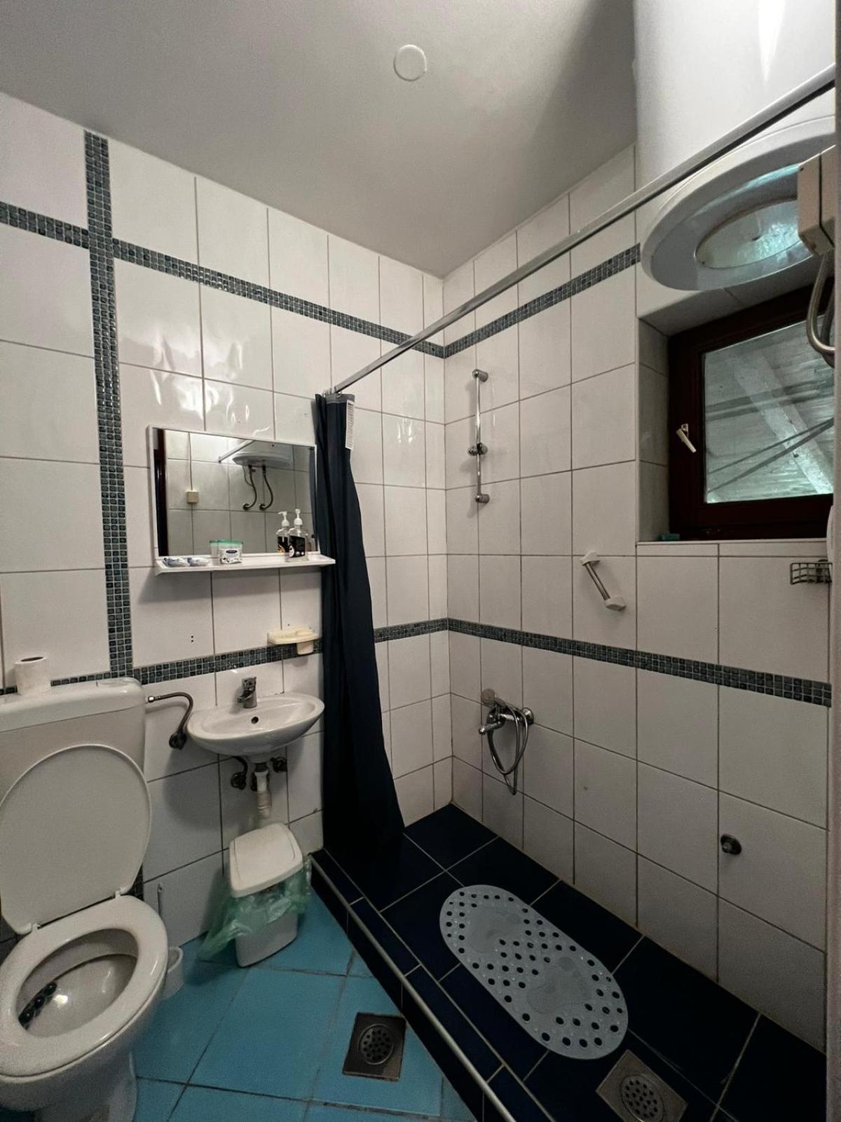 Apartments Azra