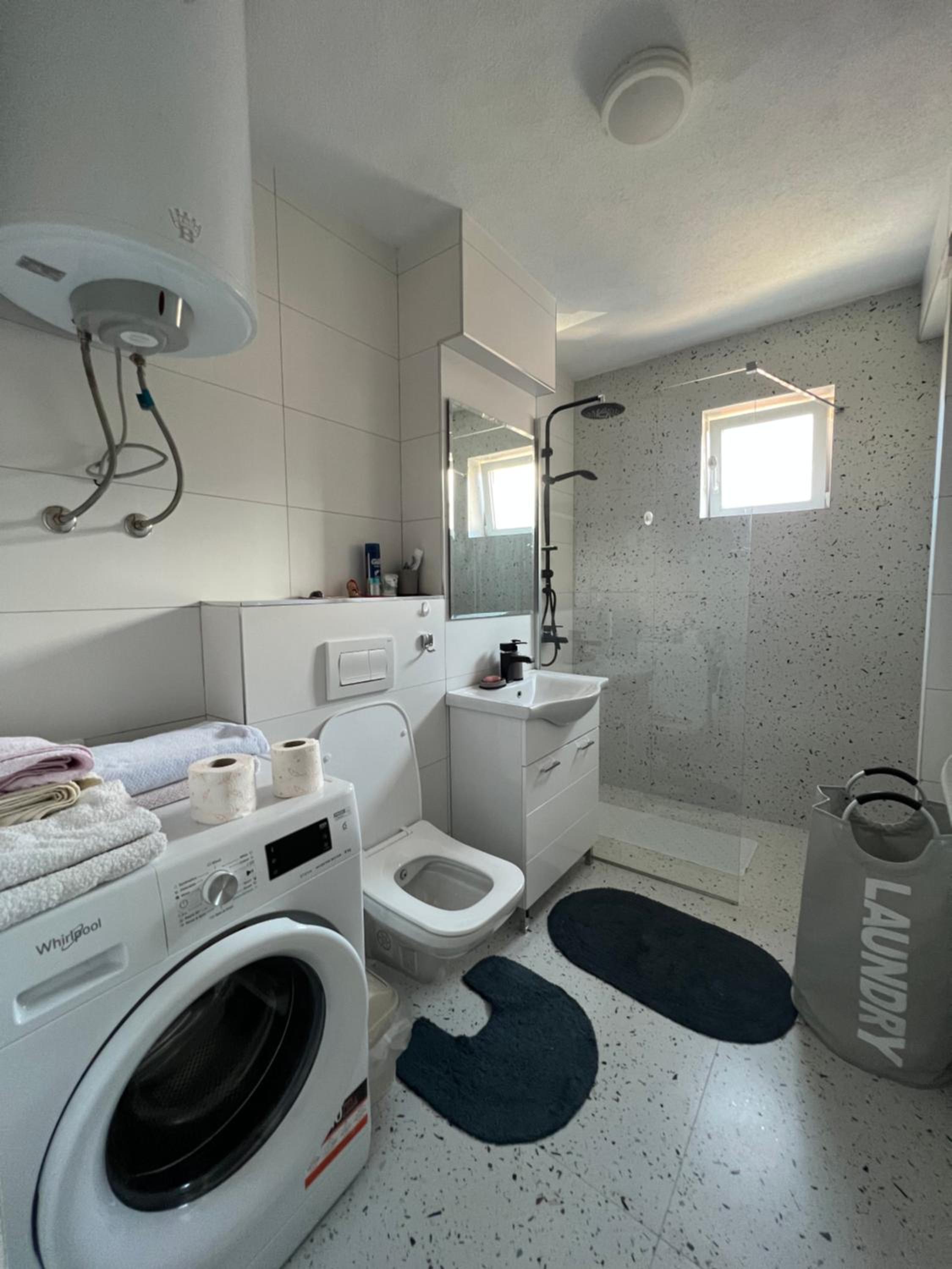 Icon Apartment, photo 7