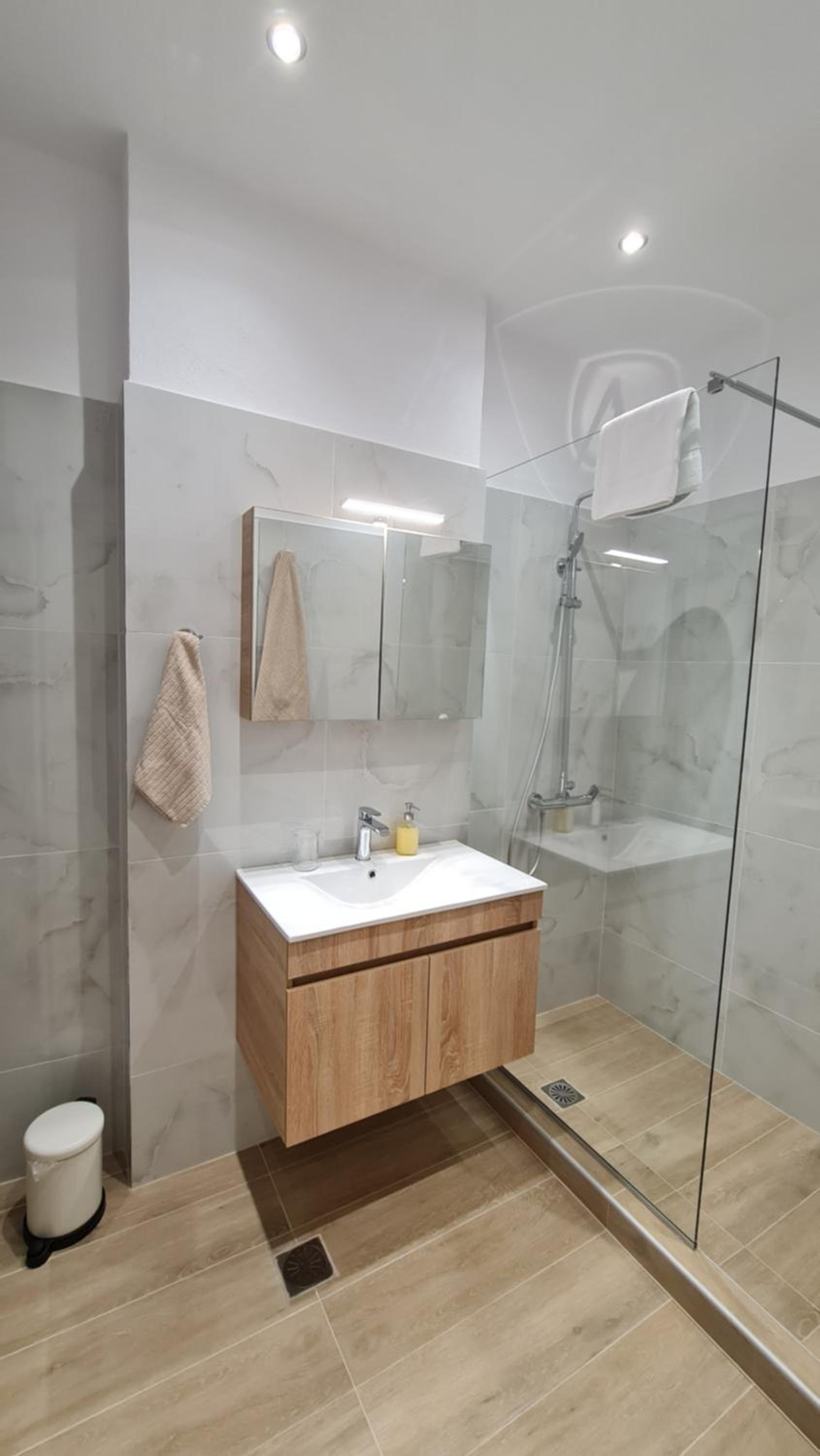 KYANA luxury
