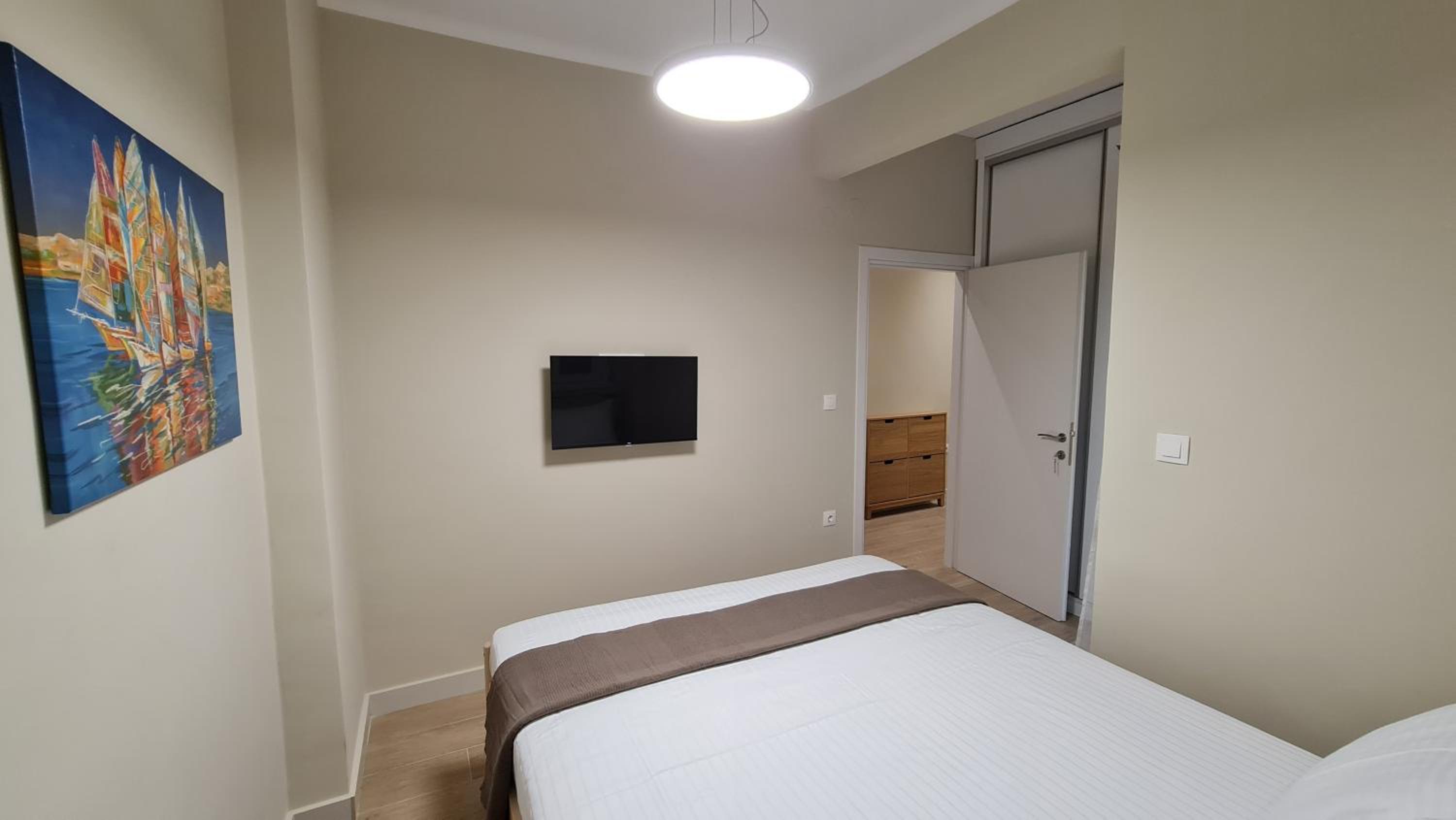 KYANA luxury