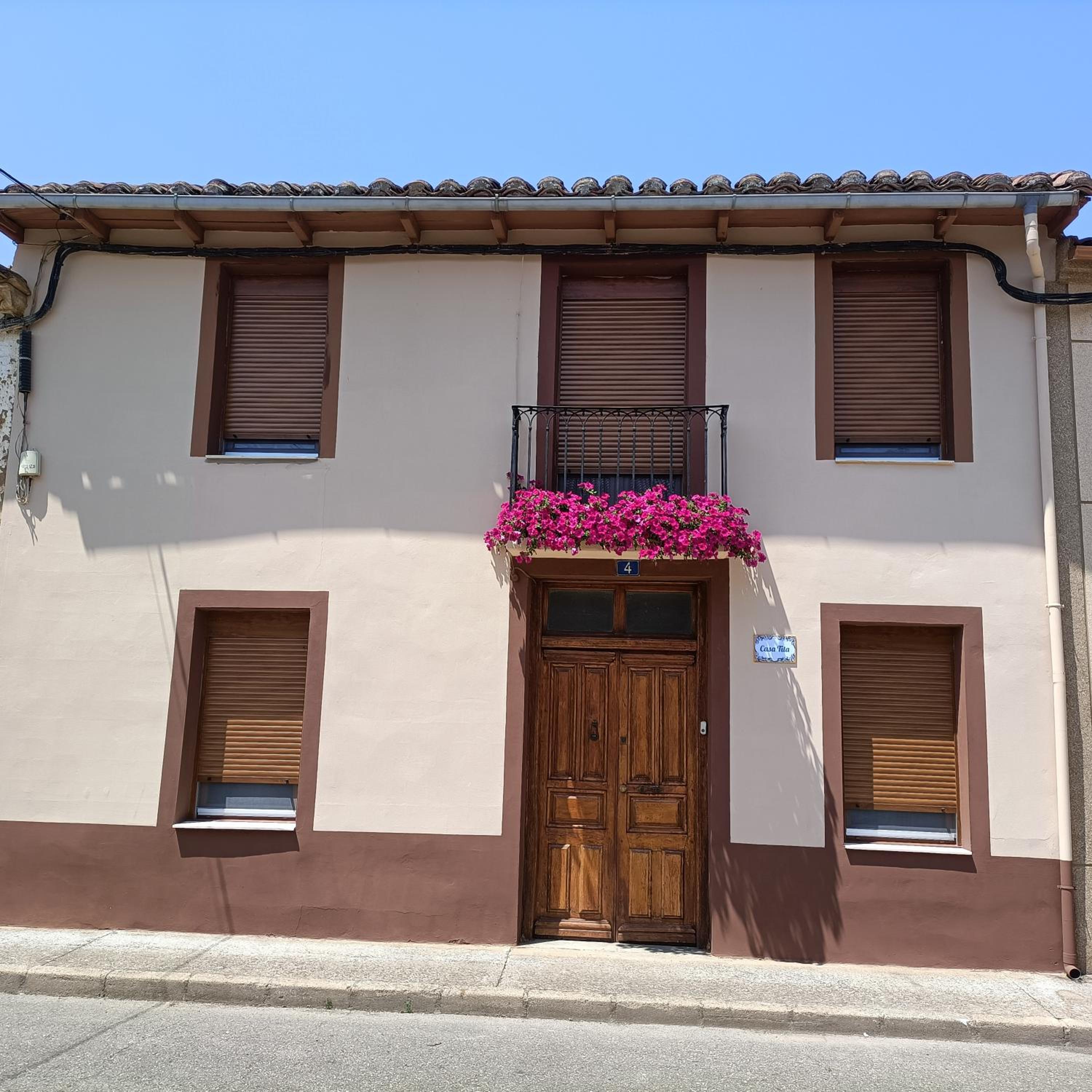 CASA TITA