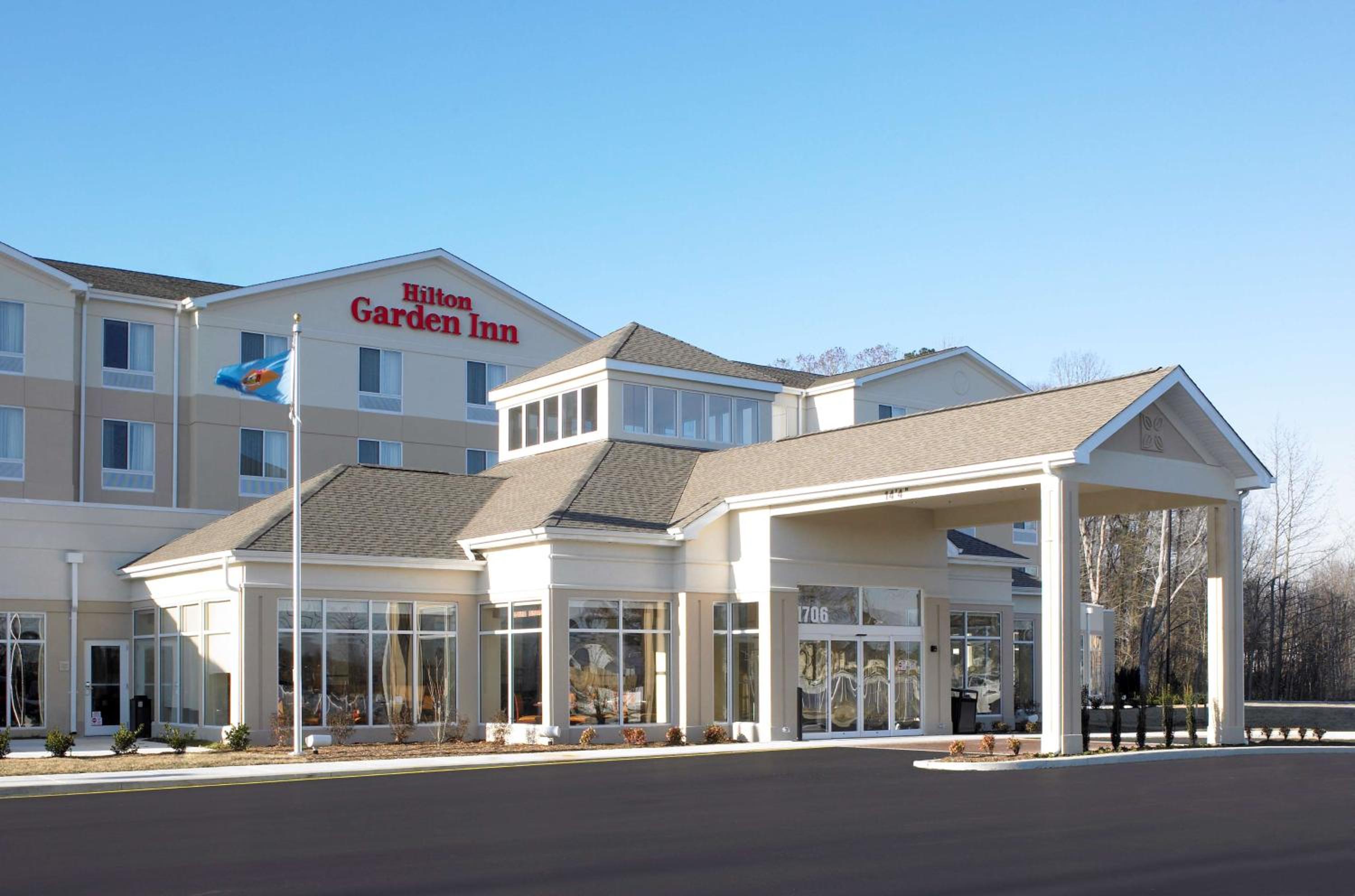 Dover Vacations - Hilton Garden Inn Dover - Property Image 3