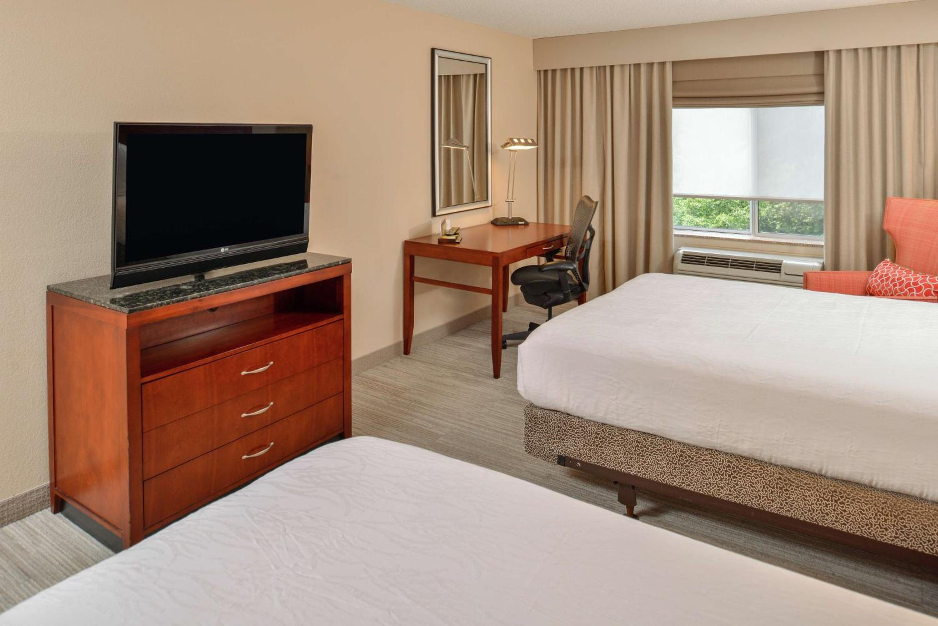 Dover Vacations - Hilton Garden Inn Dover - Property Image 12