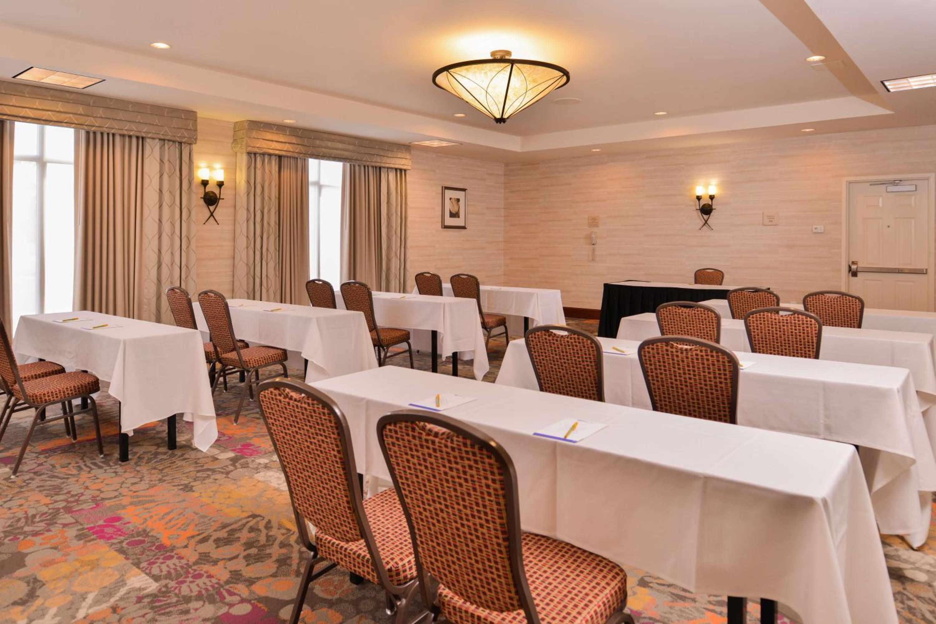 Dover Vacations - Hilton Garden Inn Dover - Property Image 5