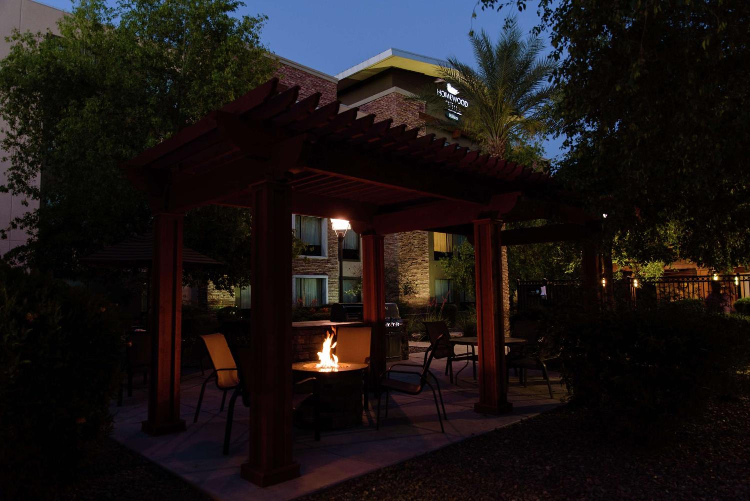 Phoenix Vacations - Homewood Suites by Hilton Phoenix Chandler Fashion Center - Property Image 5