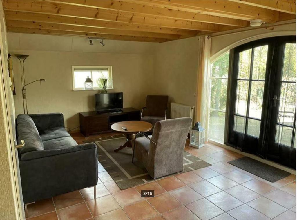 Mooie 6 persoons vakantieboerderij in de Achterhoek view 4