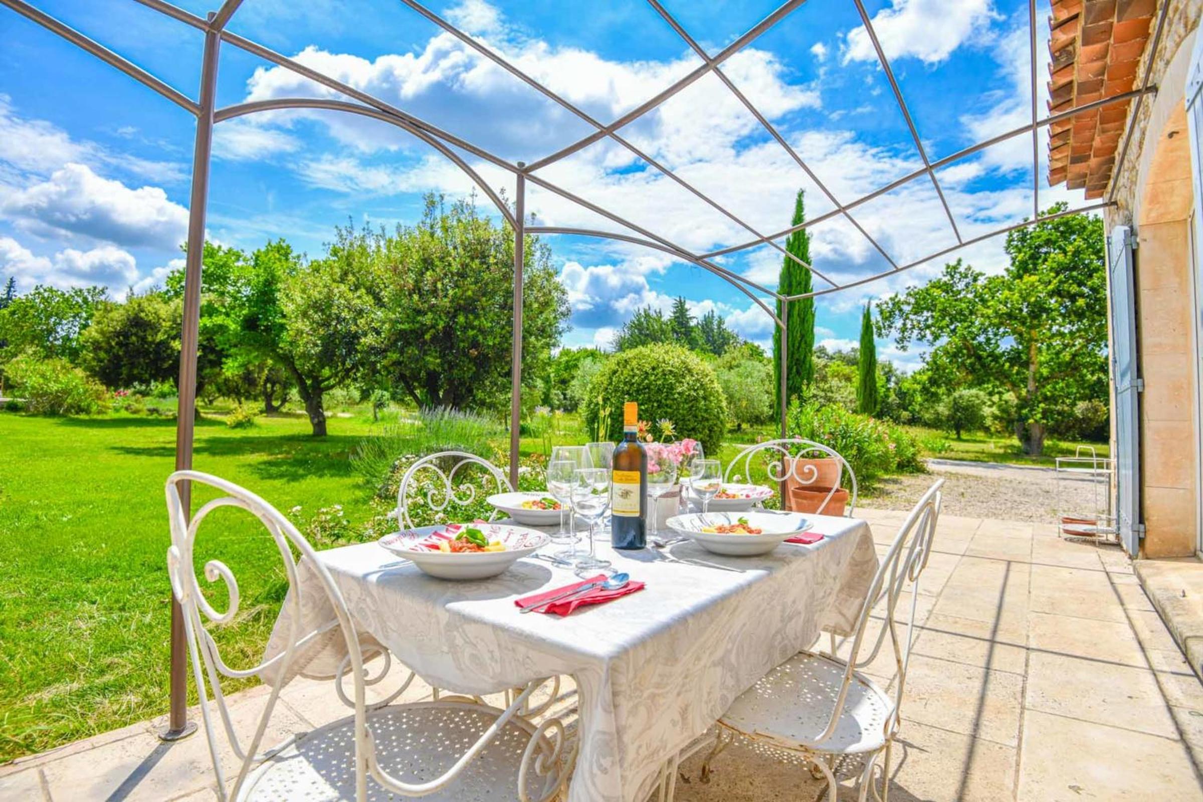 Mas des Chênes Verts 5 ch avec piscine et clim
