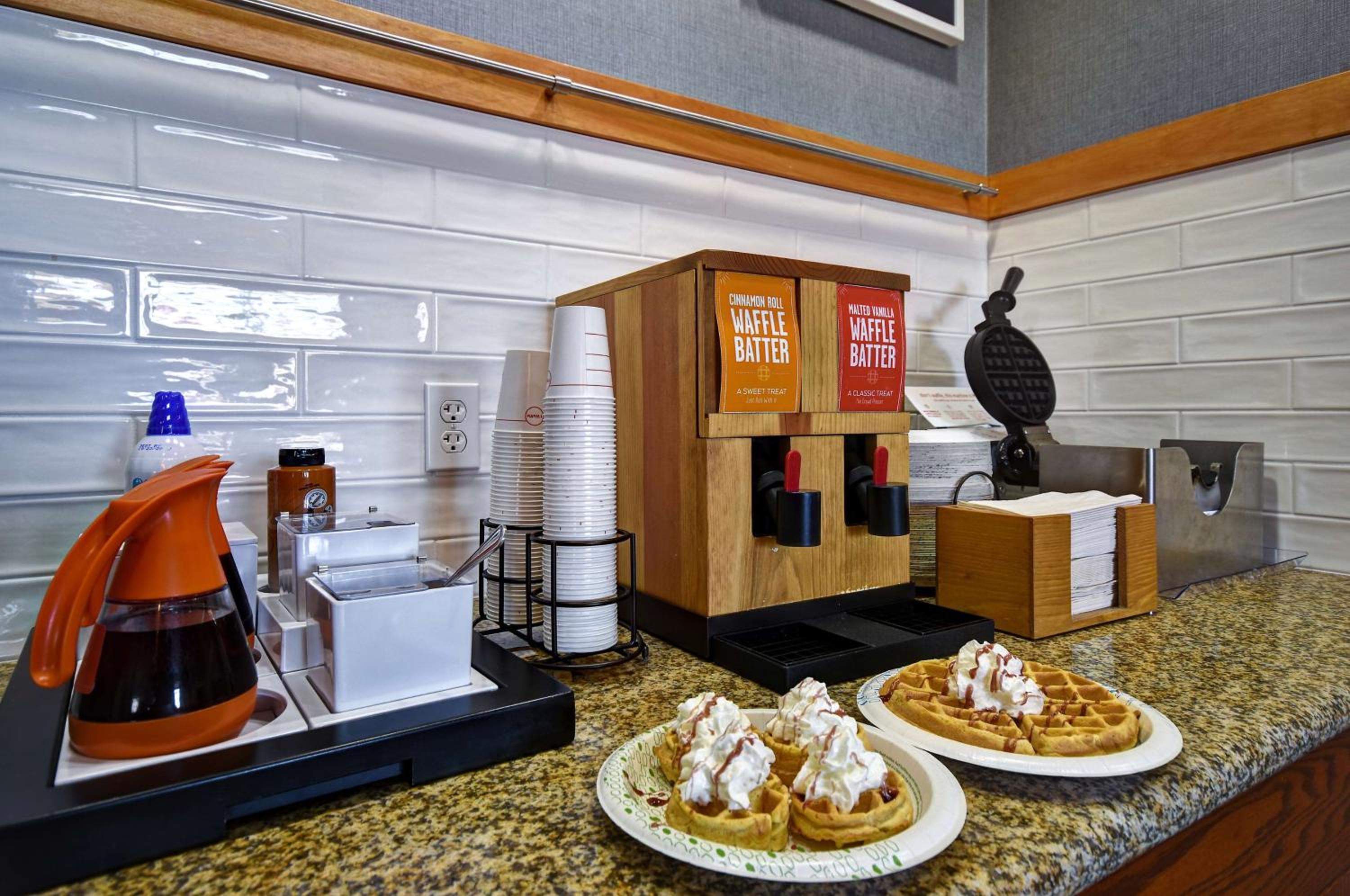 Rutland Vacations - Hampton Inn Rutland/Killington - Property Image 37