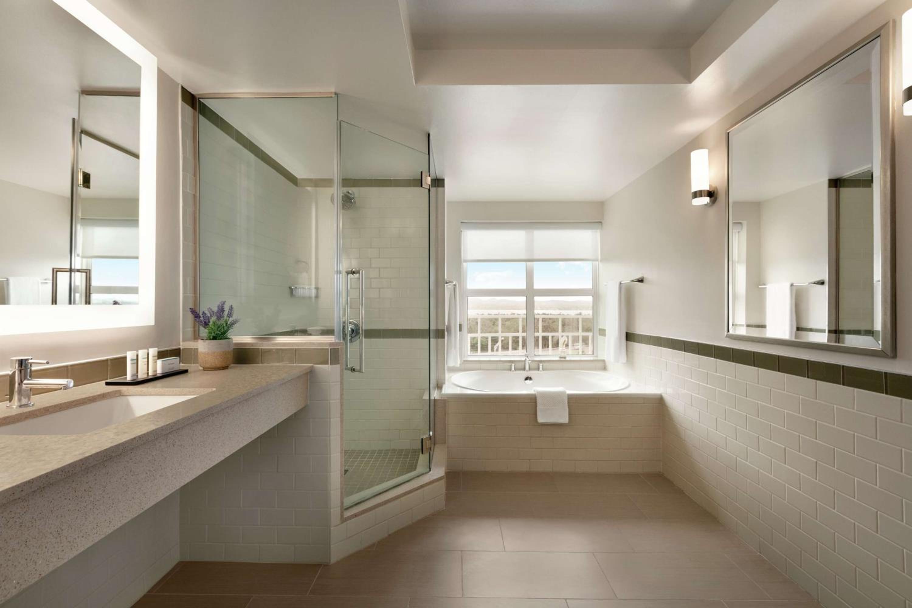 Embassy Suites by Hilton San Juan - Hotel Casino - Property Image 58