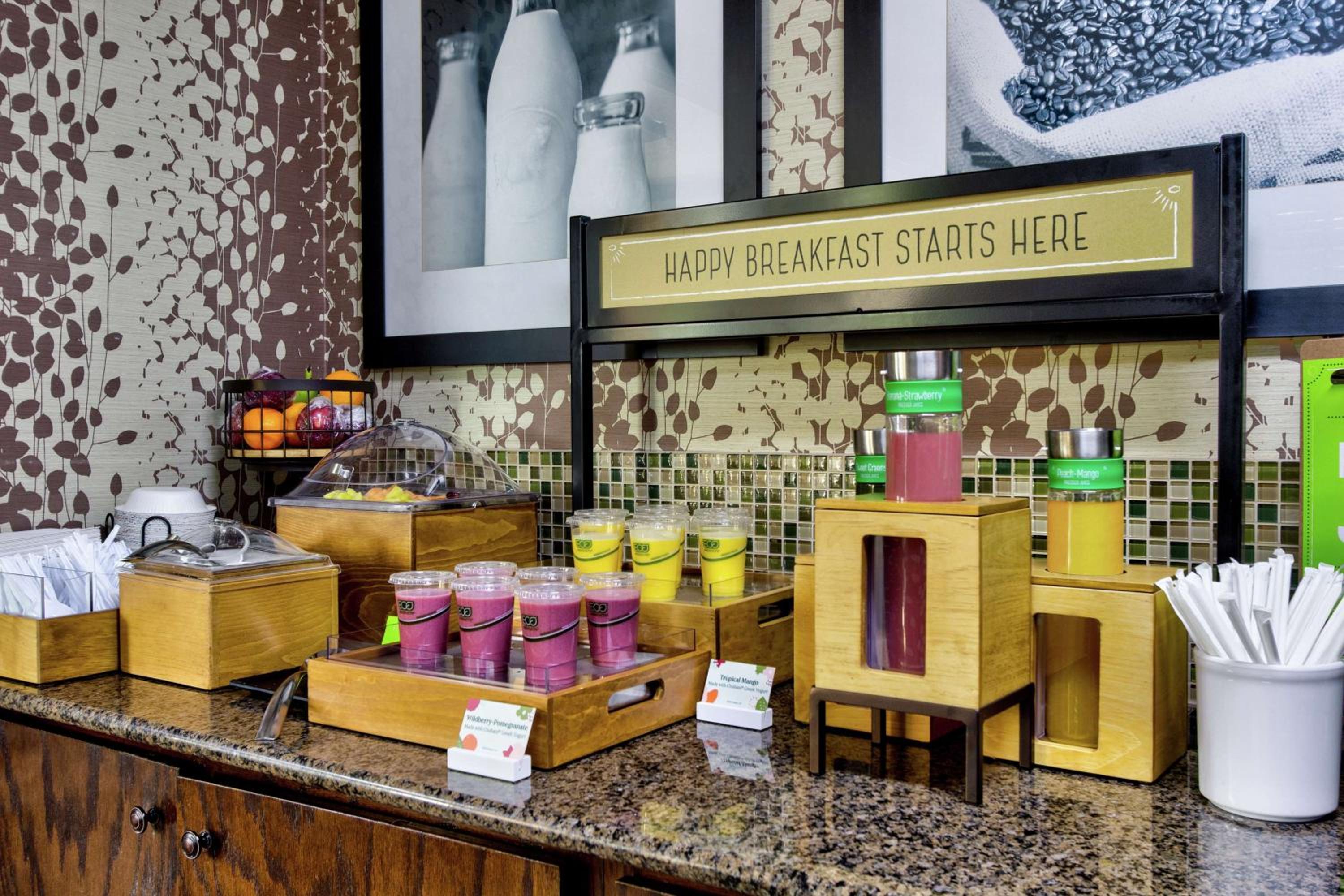 Salina Vacations - Hampton Inn Salina - Property Image 26