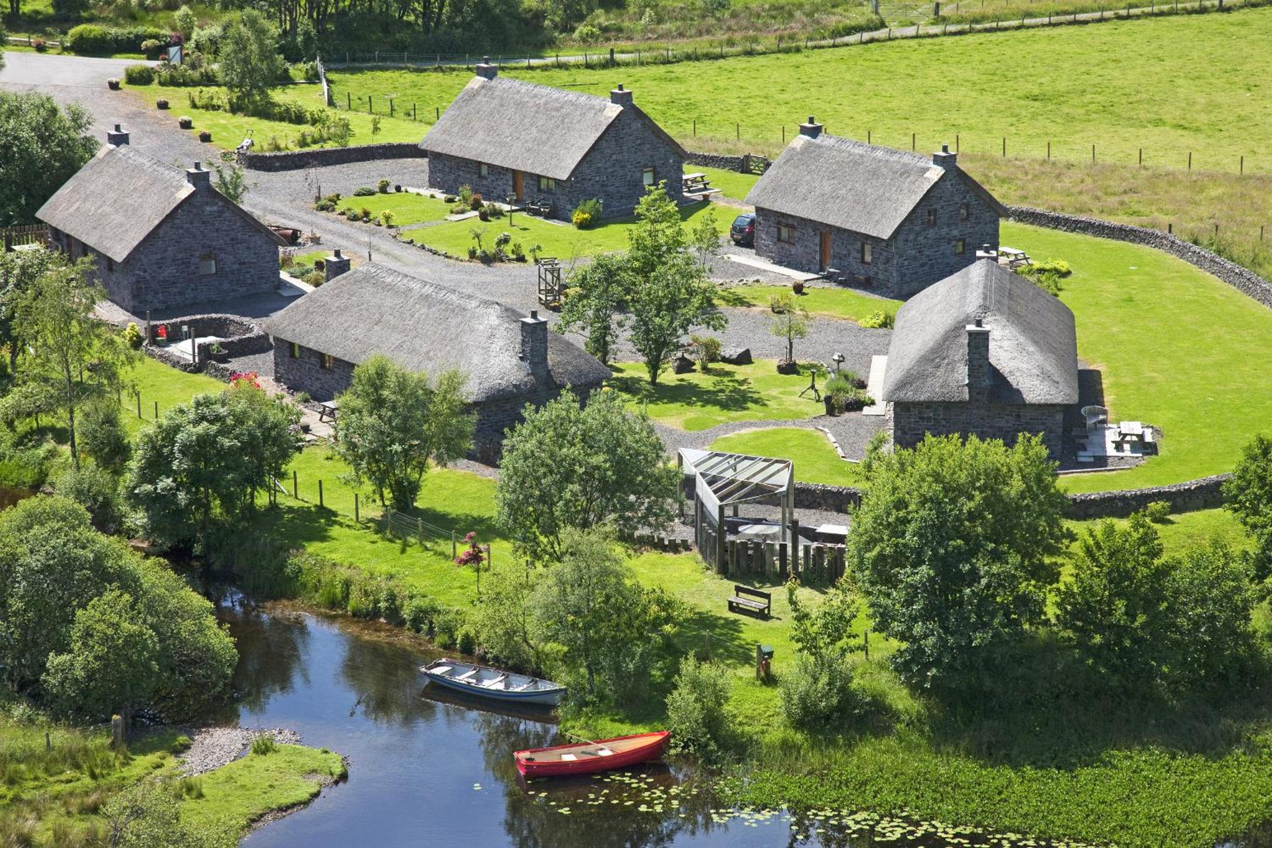 Clan Cottages Luxury Thatched Retreat near Oban view 4