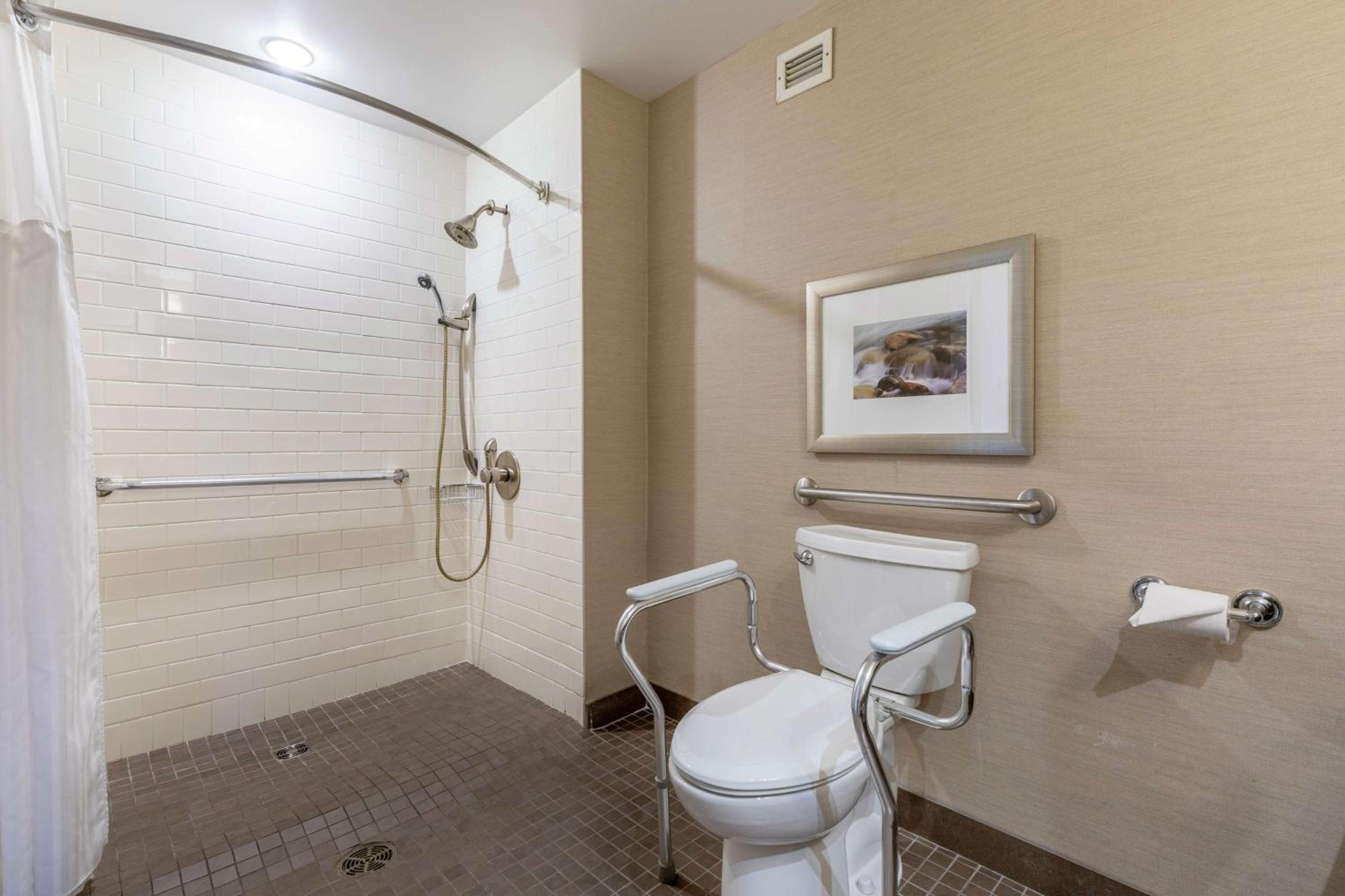 Saint John Vacations - Hilton Saint John - Property Image 4