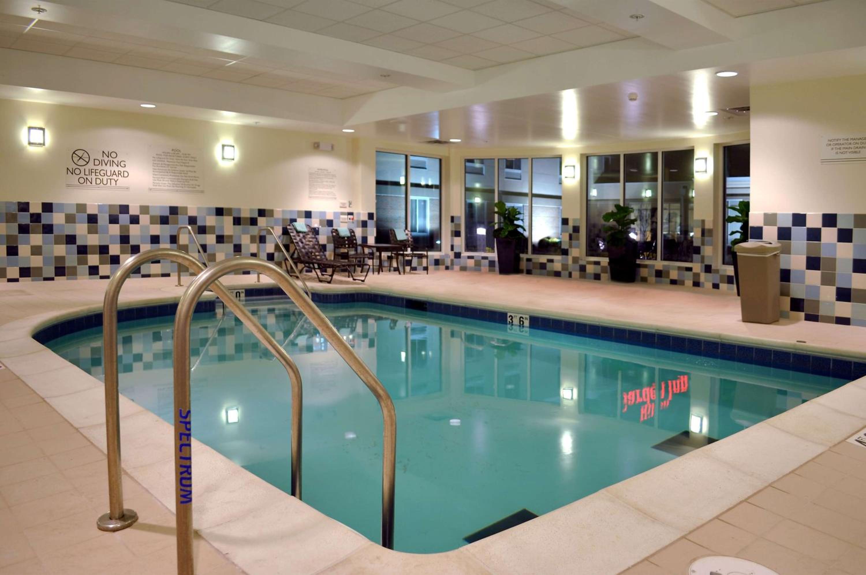 Hilton Garden Inn St. Louis Airport - Property Image 26