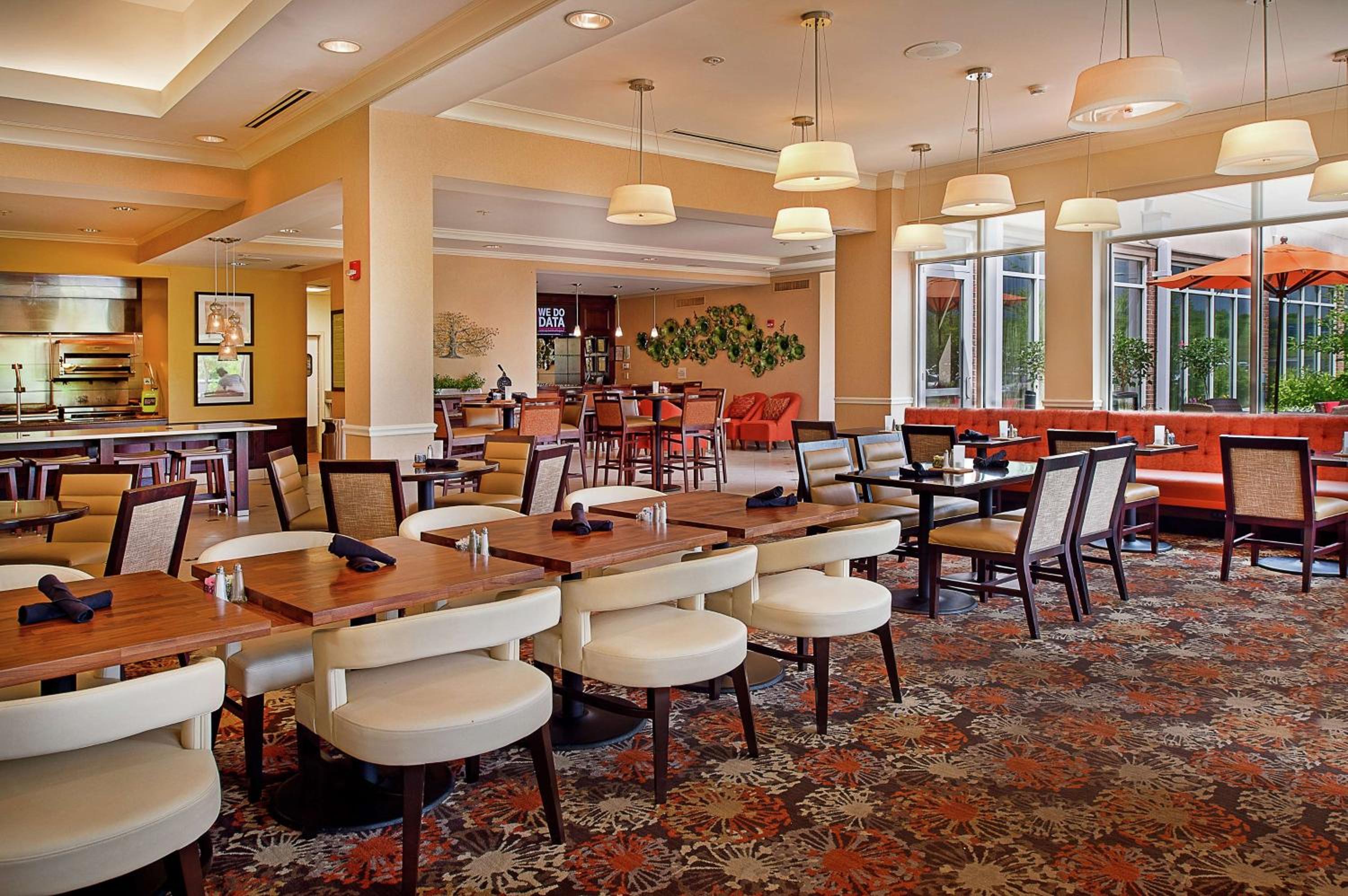 Hilton Garden Inn St. Louis Airport - Property Image 28