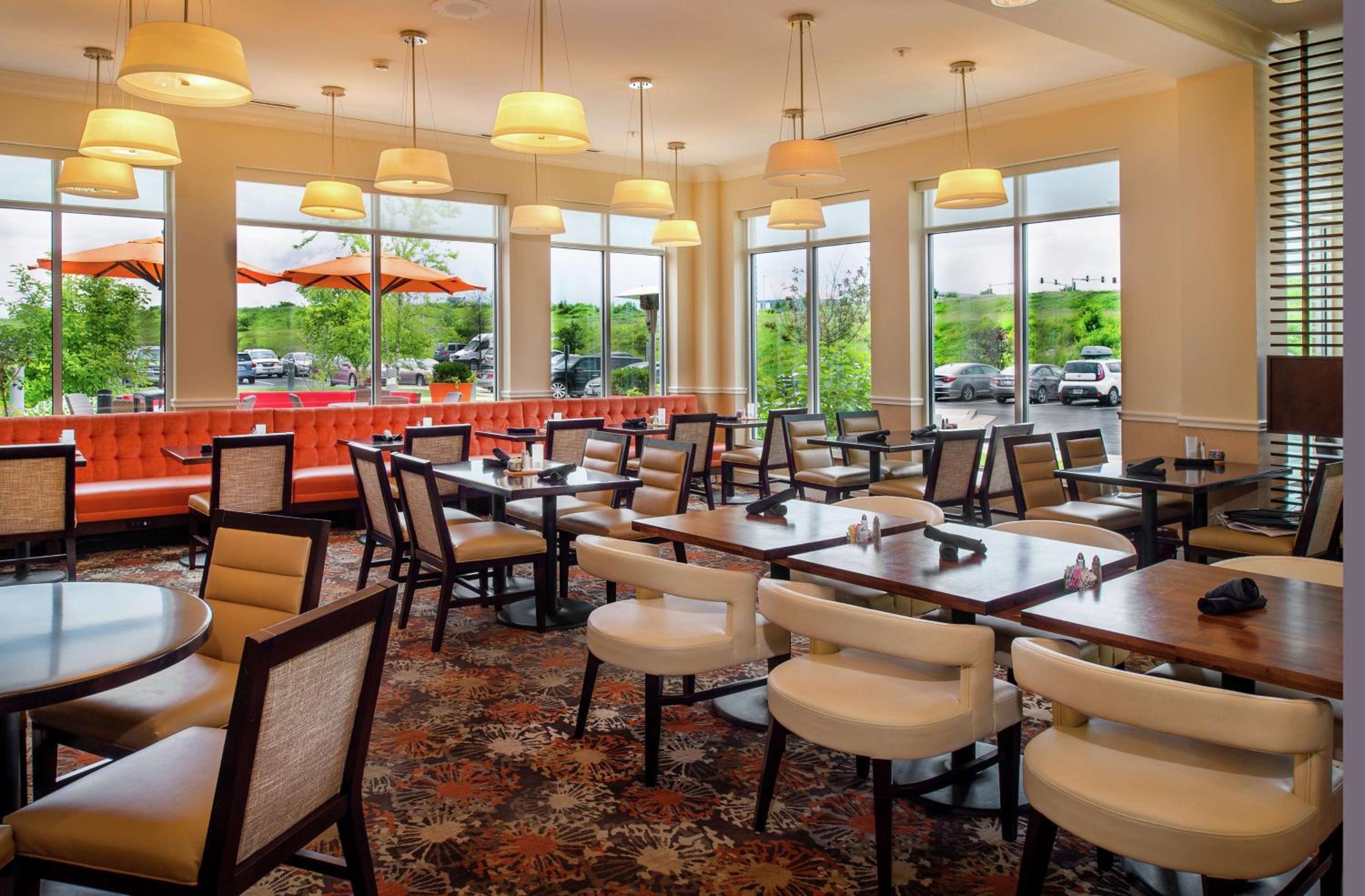 Hilton Garden Inn St. Louis Airport - Property Image 27