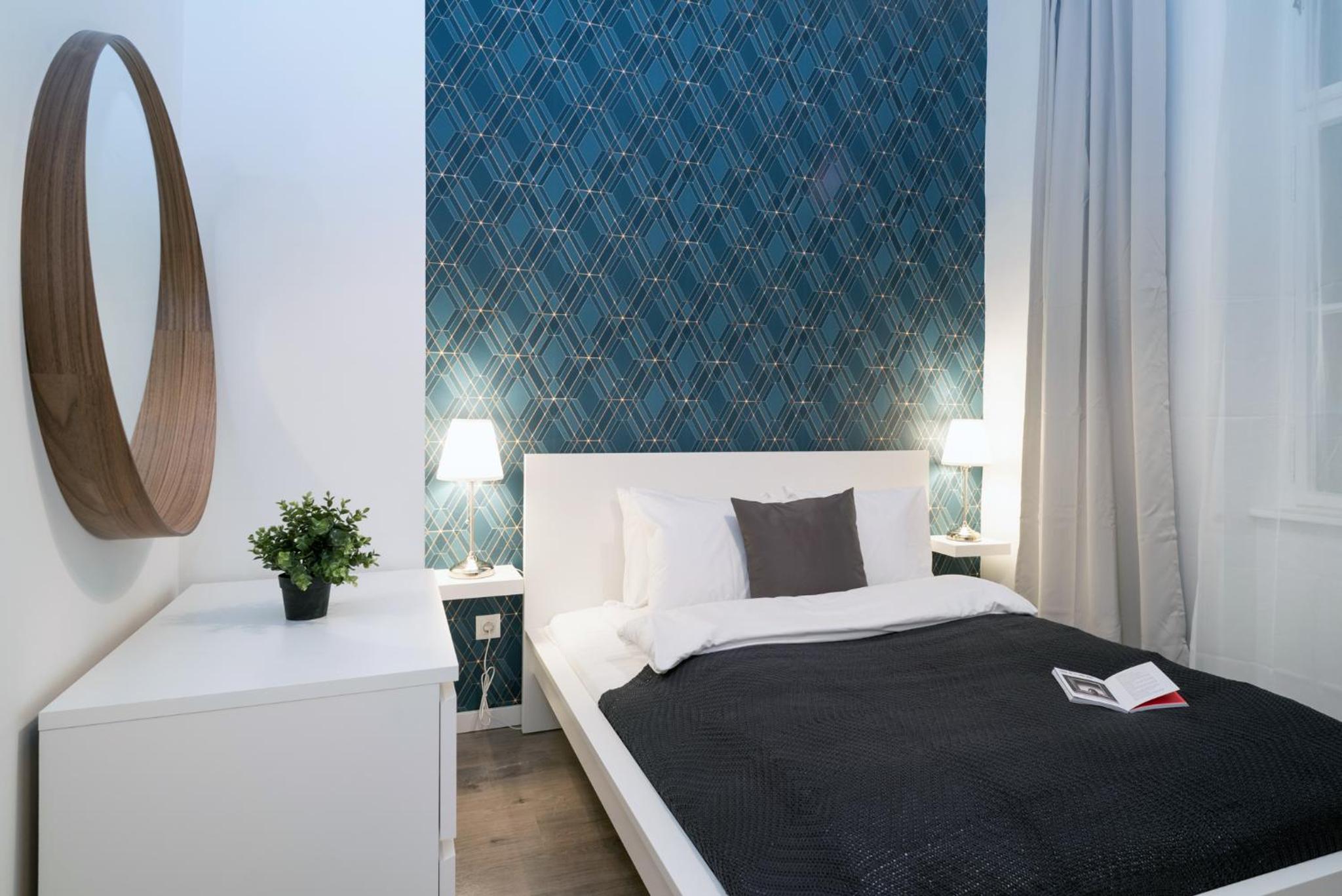 Stylish NEW home with view on New York Palace view 5