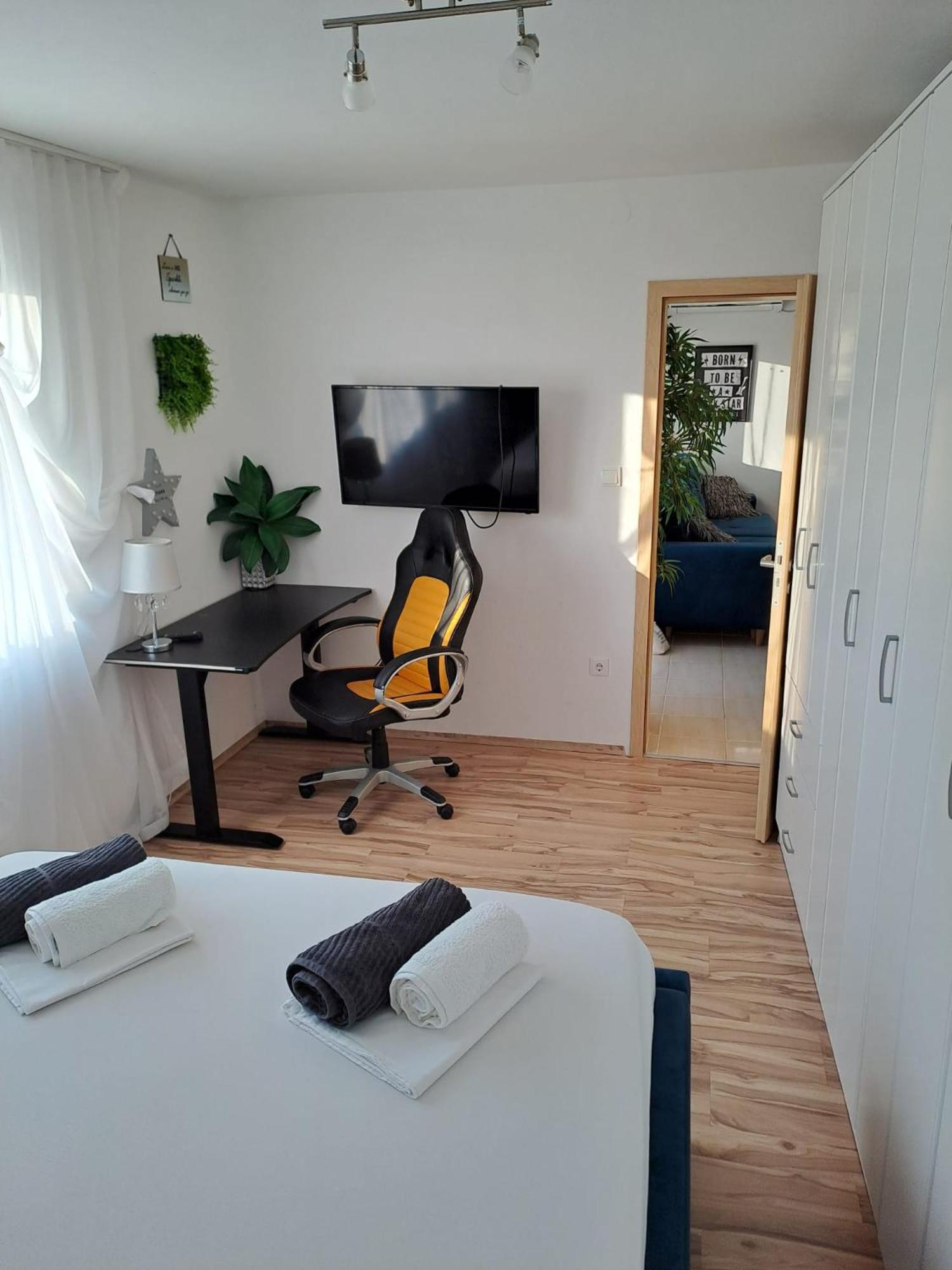 Apartment Titania