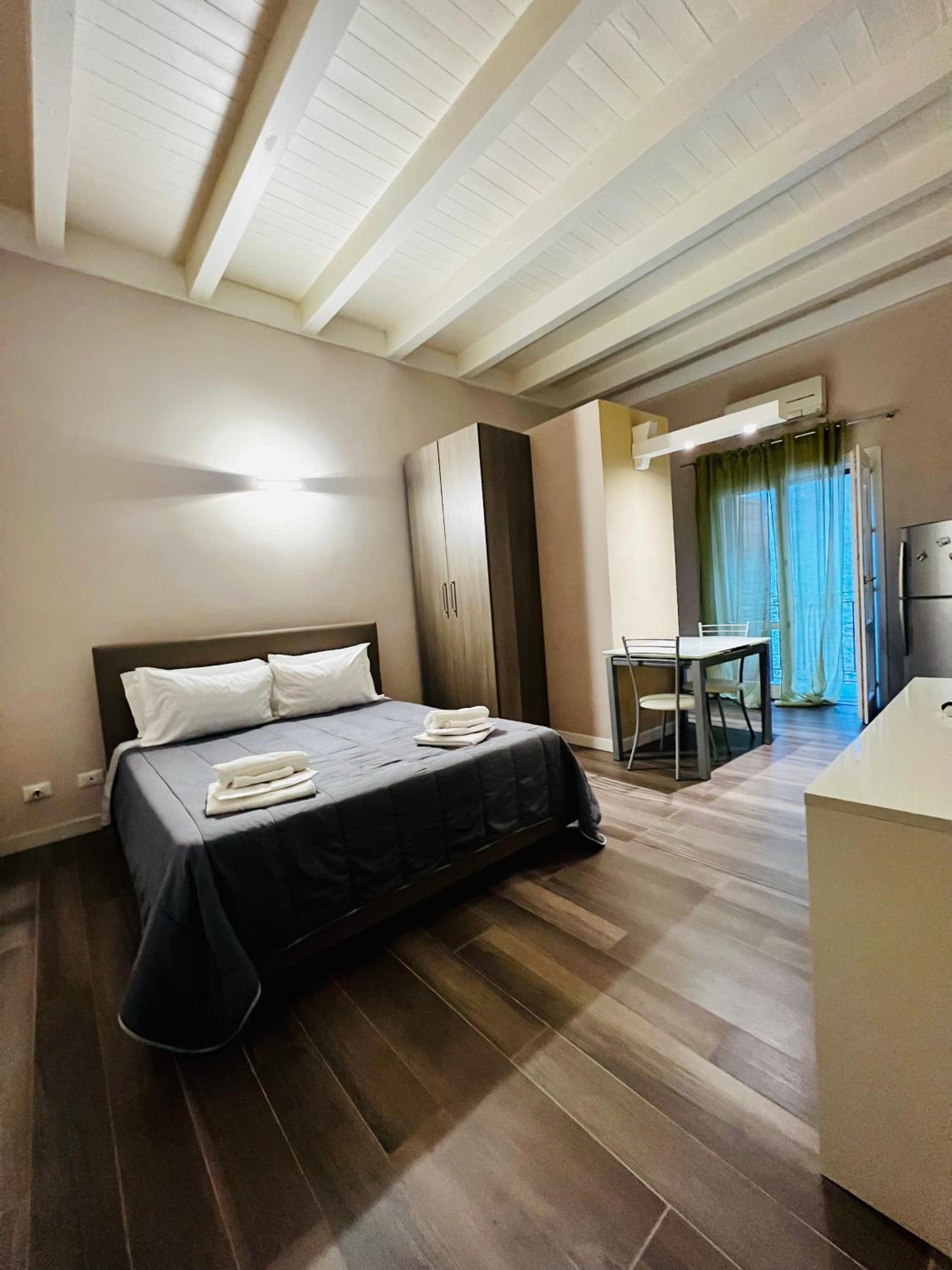 Palermo Inn Studios en Palermo — hotel room