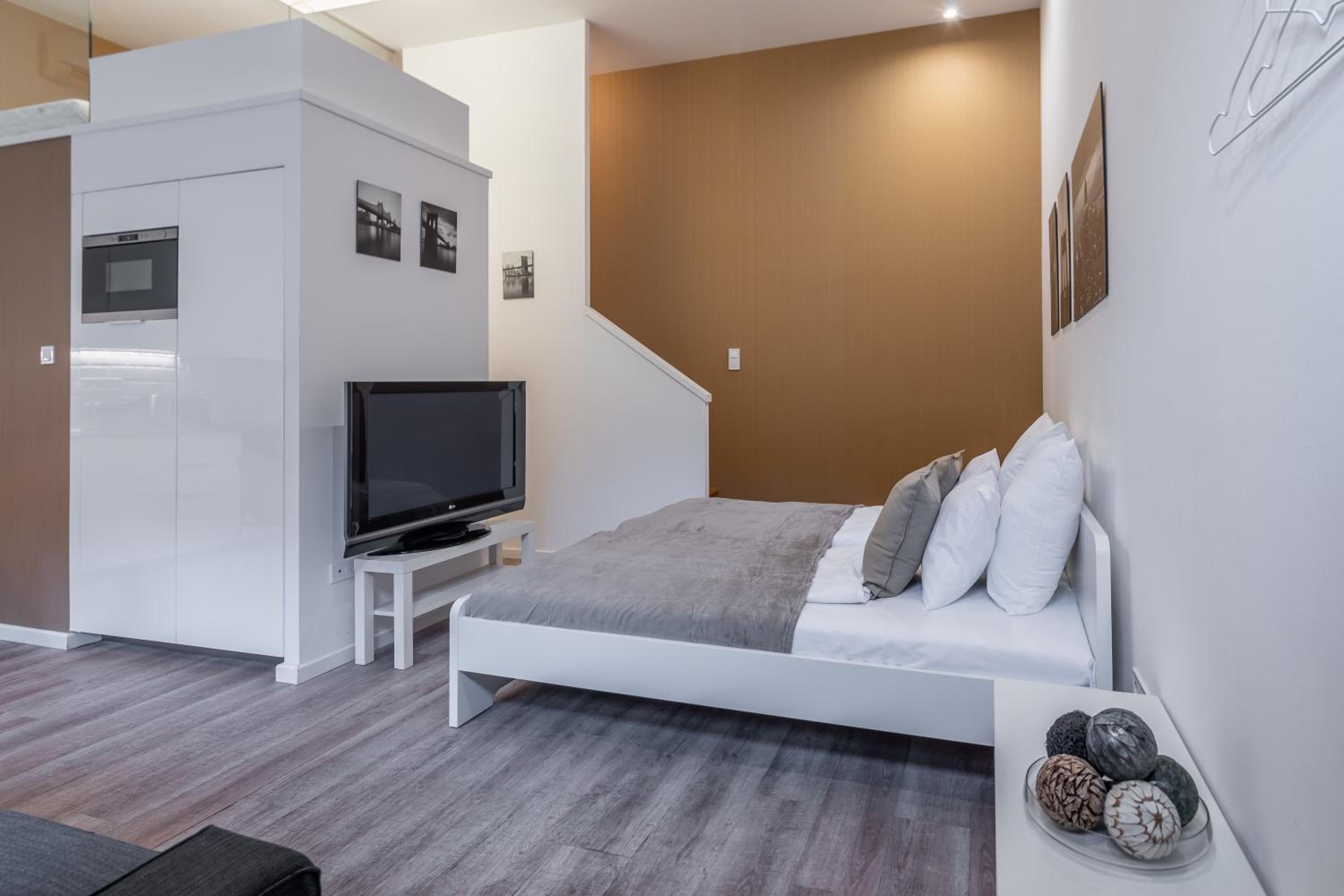 Central Cozy Stay view 5