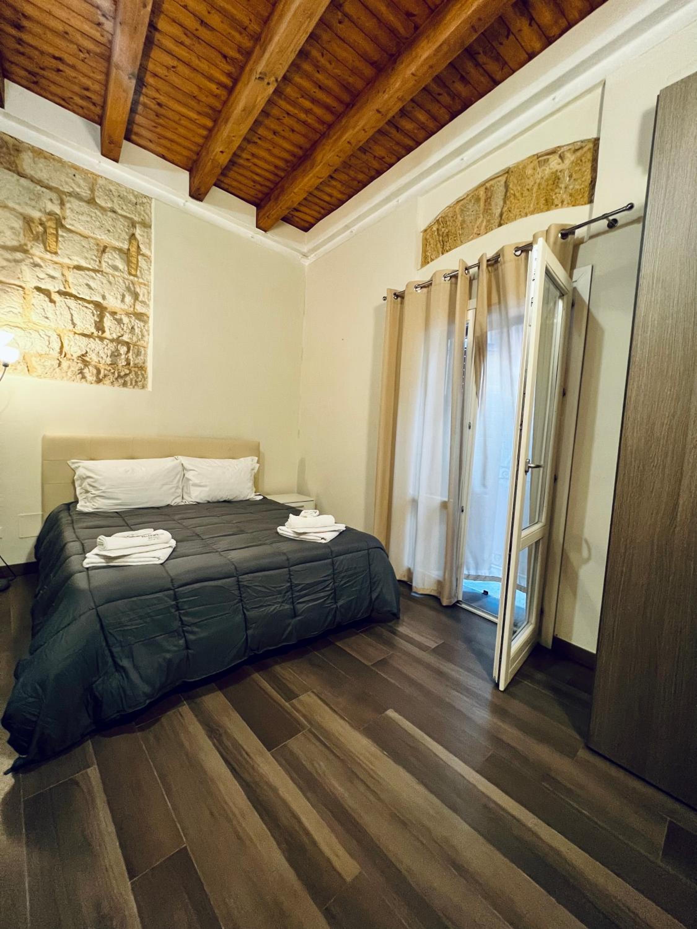 Palermo Inn Studios en Palermo — hotel room