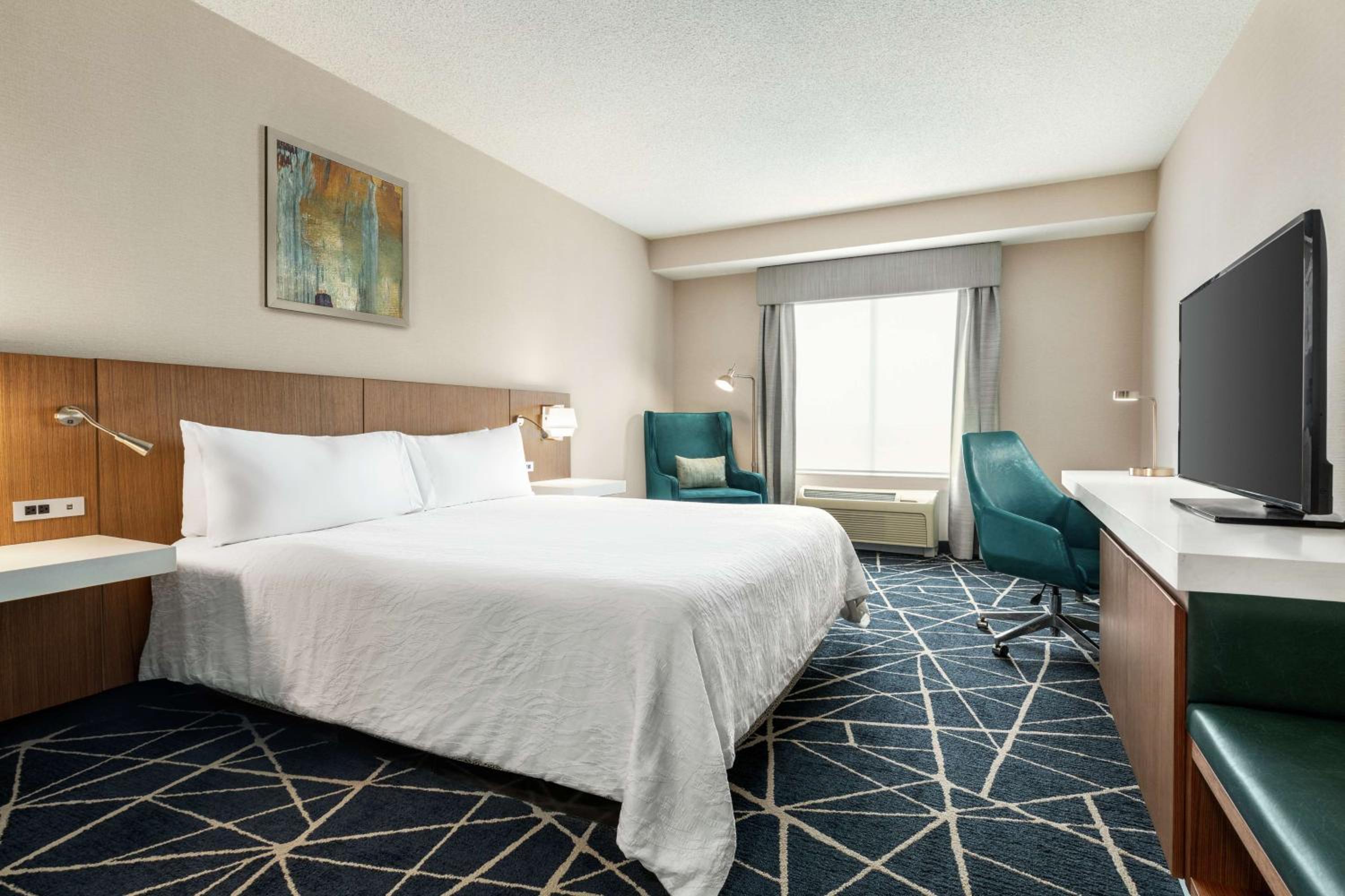 Cambridge Vacations - Hilton Garden Inn Kitchener/Cambridge - Property Image 2