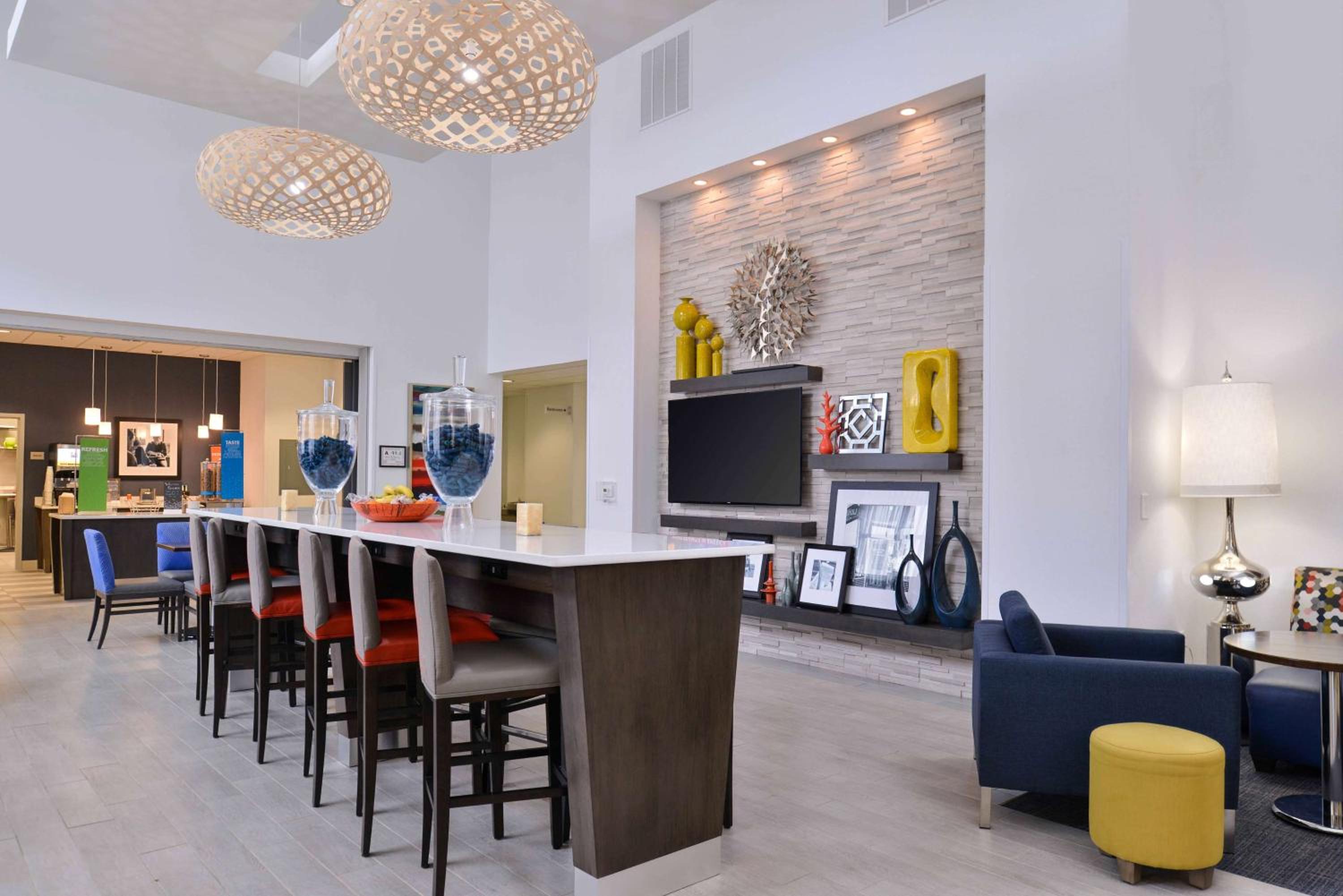 Gaffney Vacations - Hampton Inn  Suites Shelby, North Carolina - Property Image 5