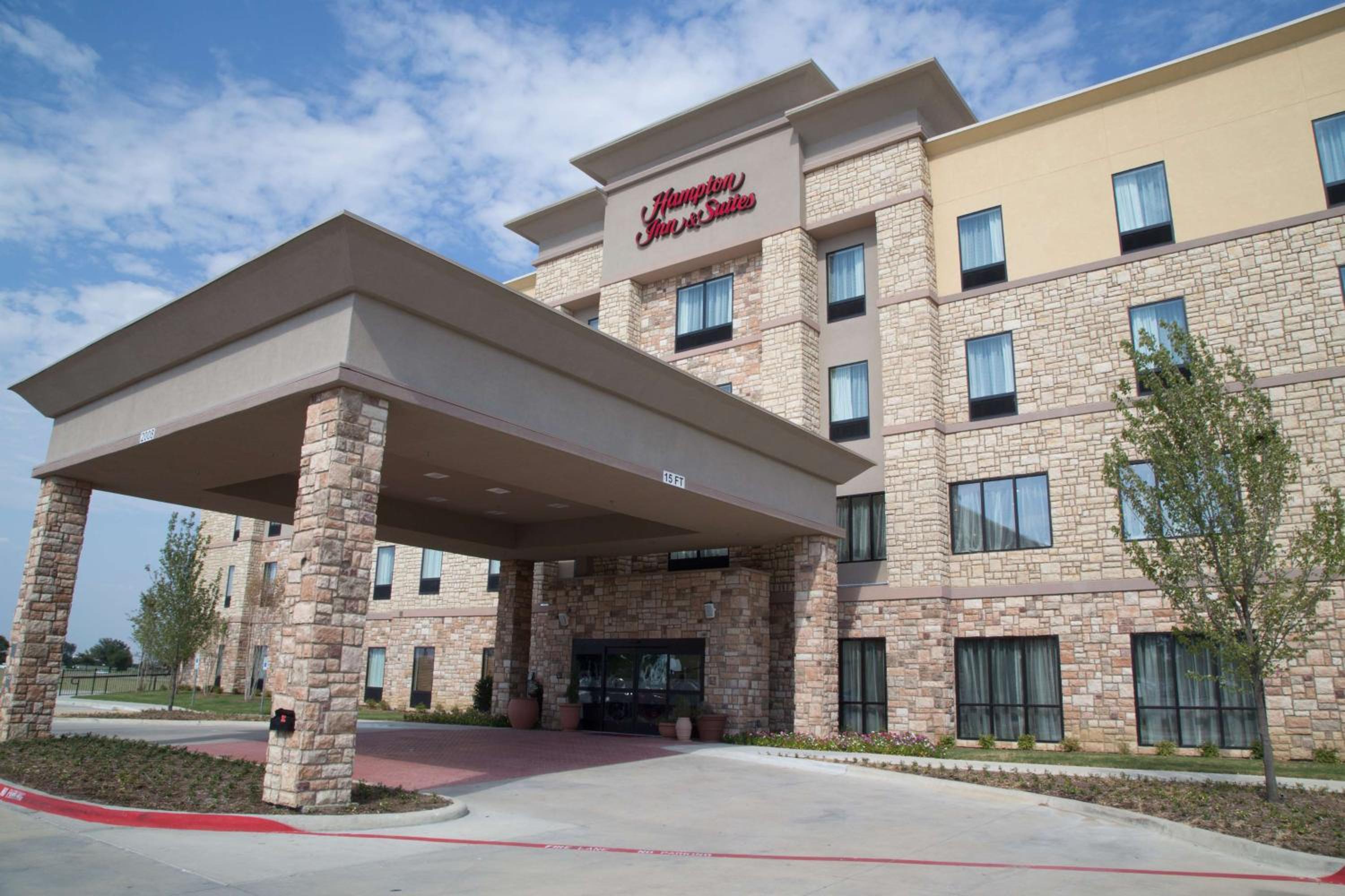 Dallas / Fort Worth Vacations - Hampton Inn and Suites by Hilton McKinney - Property Image 1