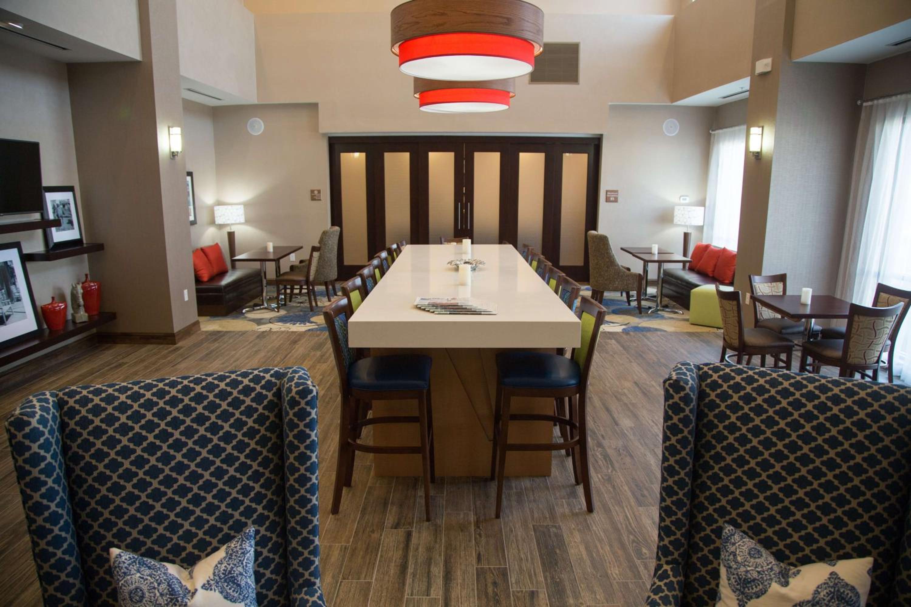Dallas / Fort Worth Vacations - Hampton Inn and Suites by Hilton McKinney - Property Image 4