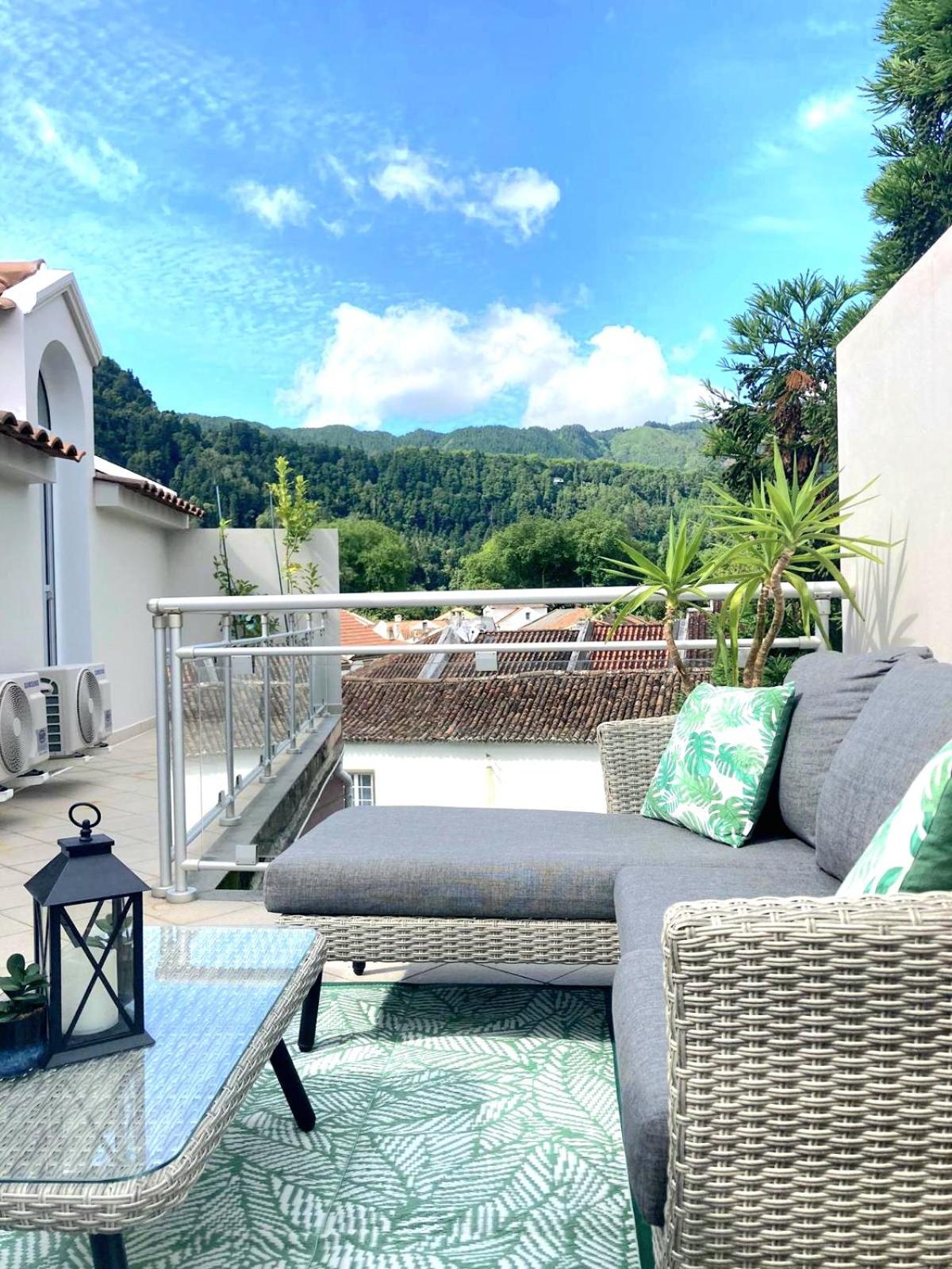 Penthouse Furnas