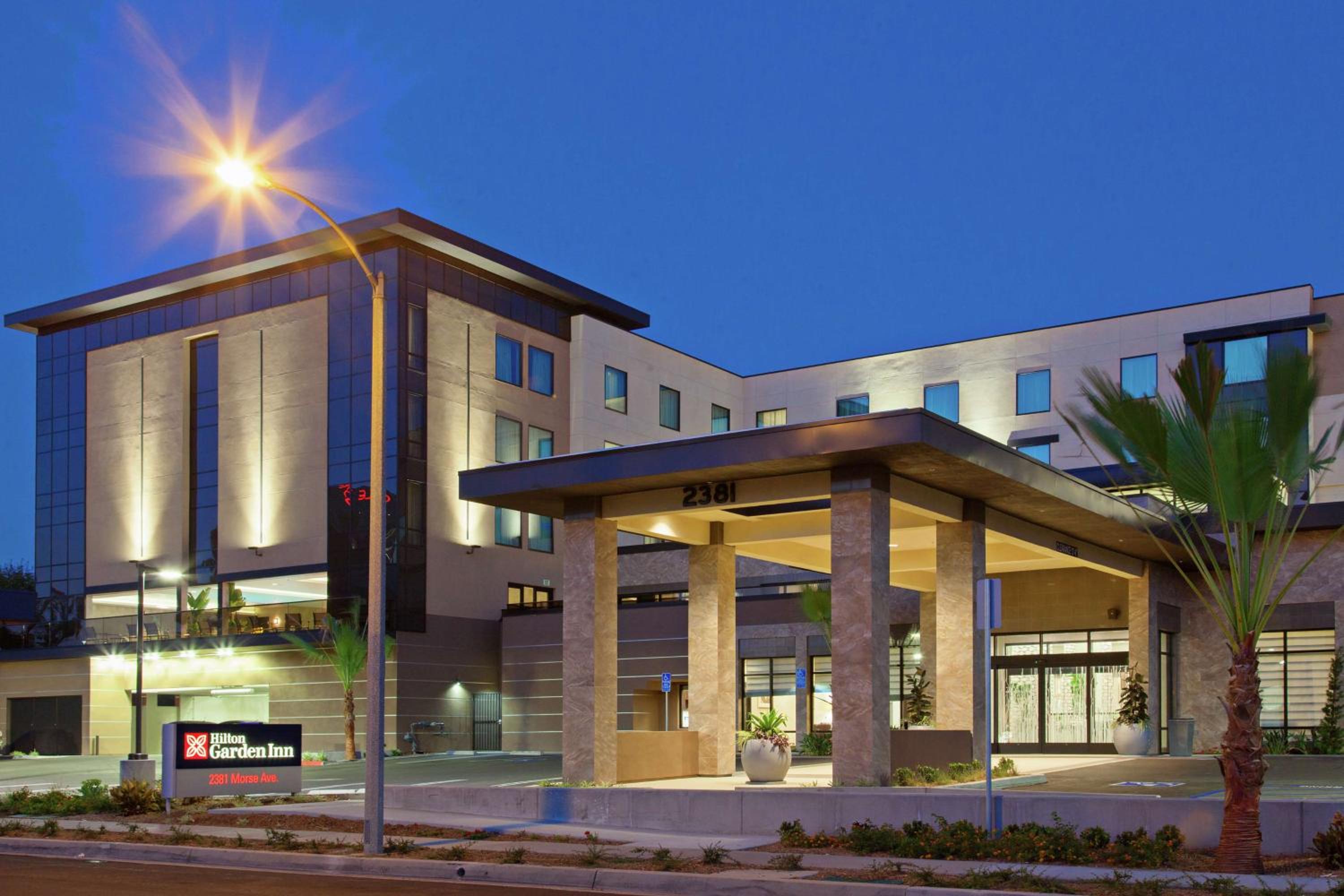 Orange County/Anaheim Vacations - Hilton Garden Inn Irvine/Orange County Airport - Property Image 52