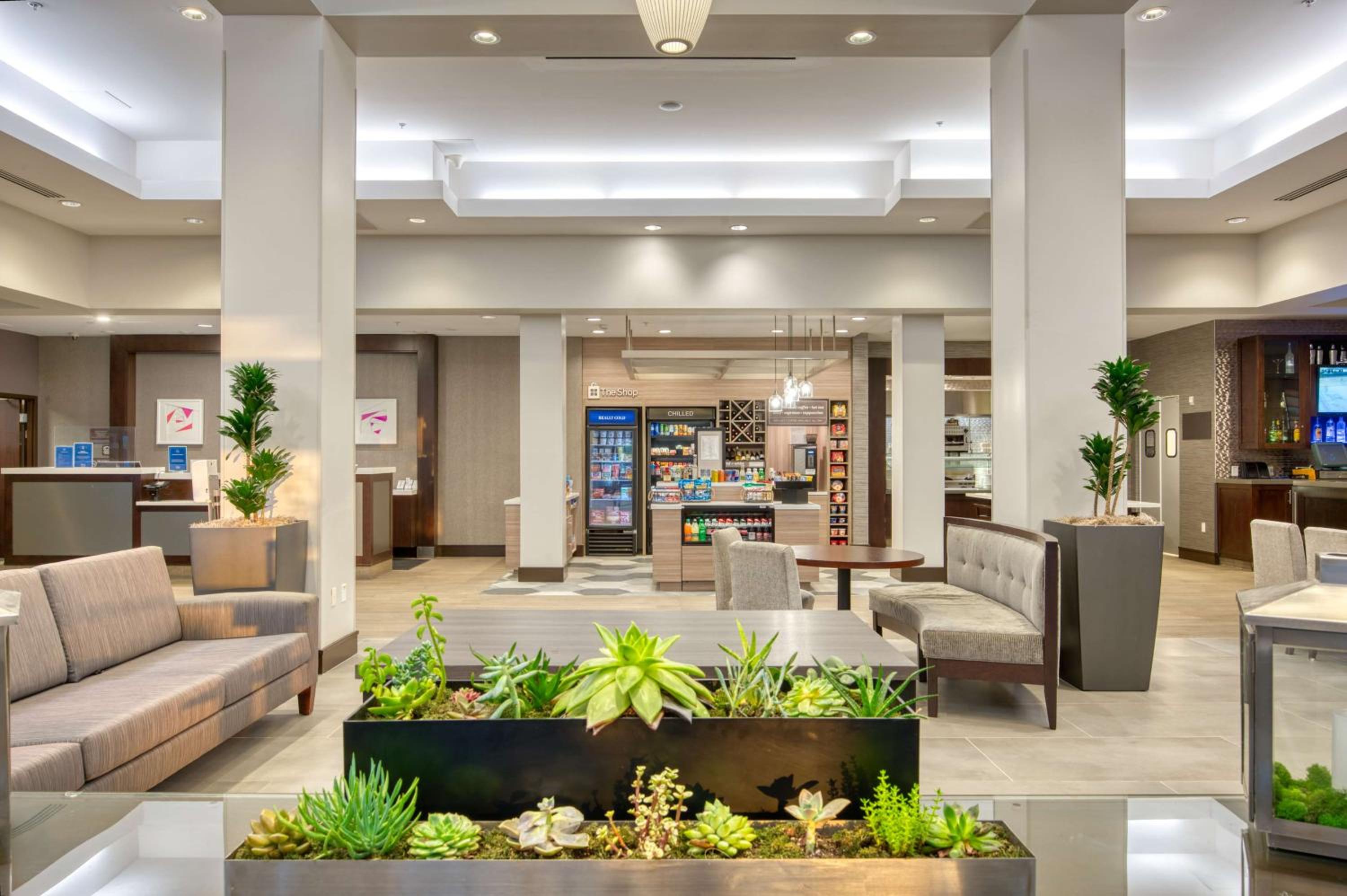 Orange County/Anaheim Vacations - Hilton Garden Inn Irvine/Orange County Airport - Property Image 66